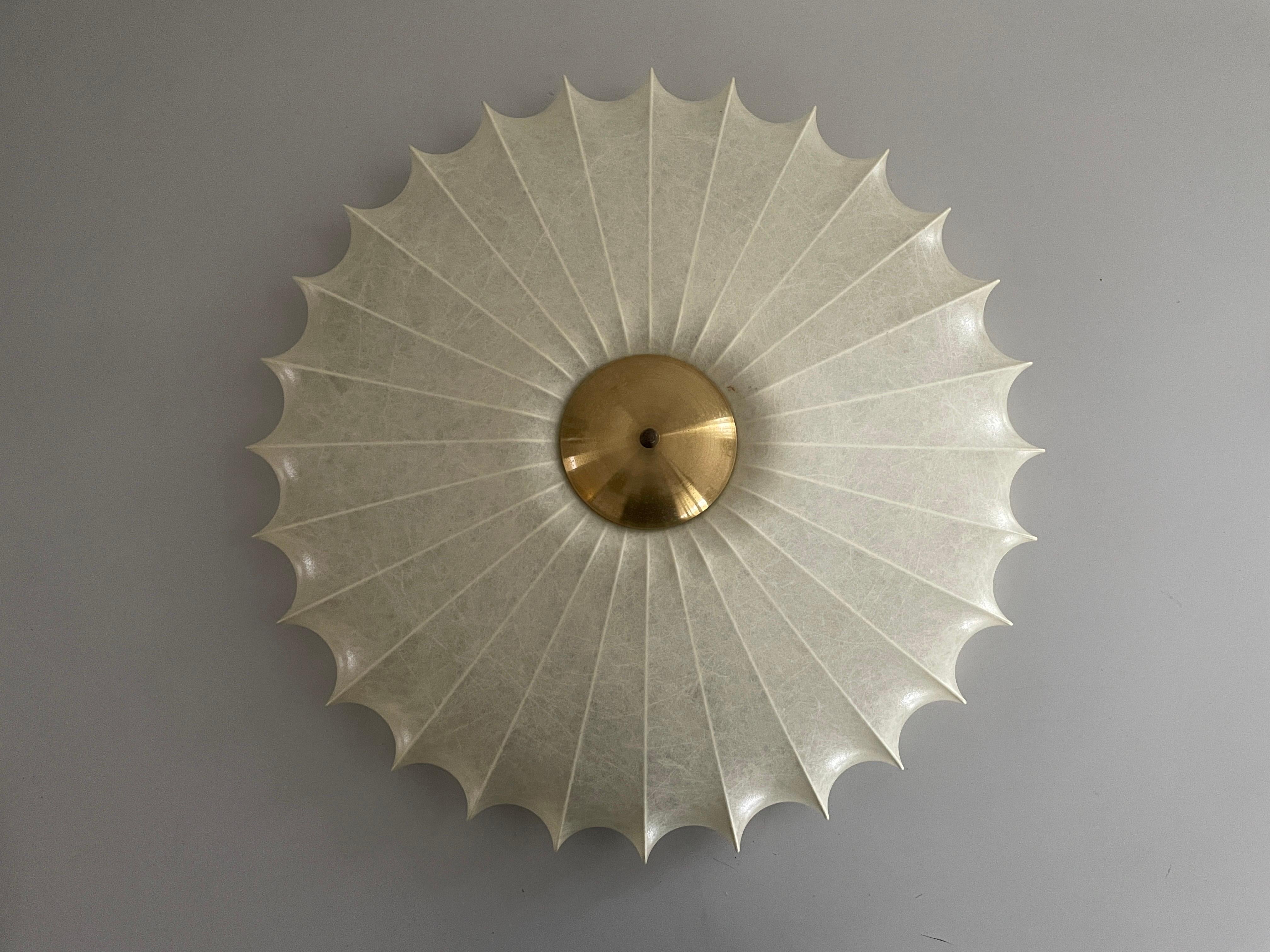 Metà XX secolo Splendida lampada da soffitto Cocoon Large Flush Mount di GOLDKANT, anni '60, Germania in vendita