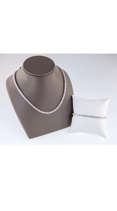 Certified 16.00 Ct Diamonds 18K Gold Parure