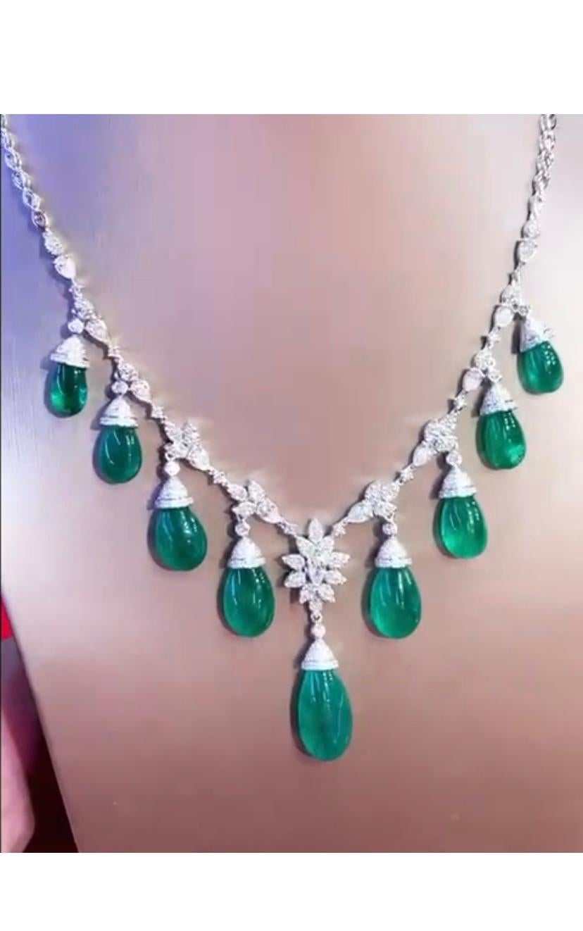 Cabochon AIG Certified 73.00 Ct  Zambia Emeralds Diamonds 18K Gold Necklace For Sale