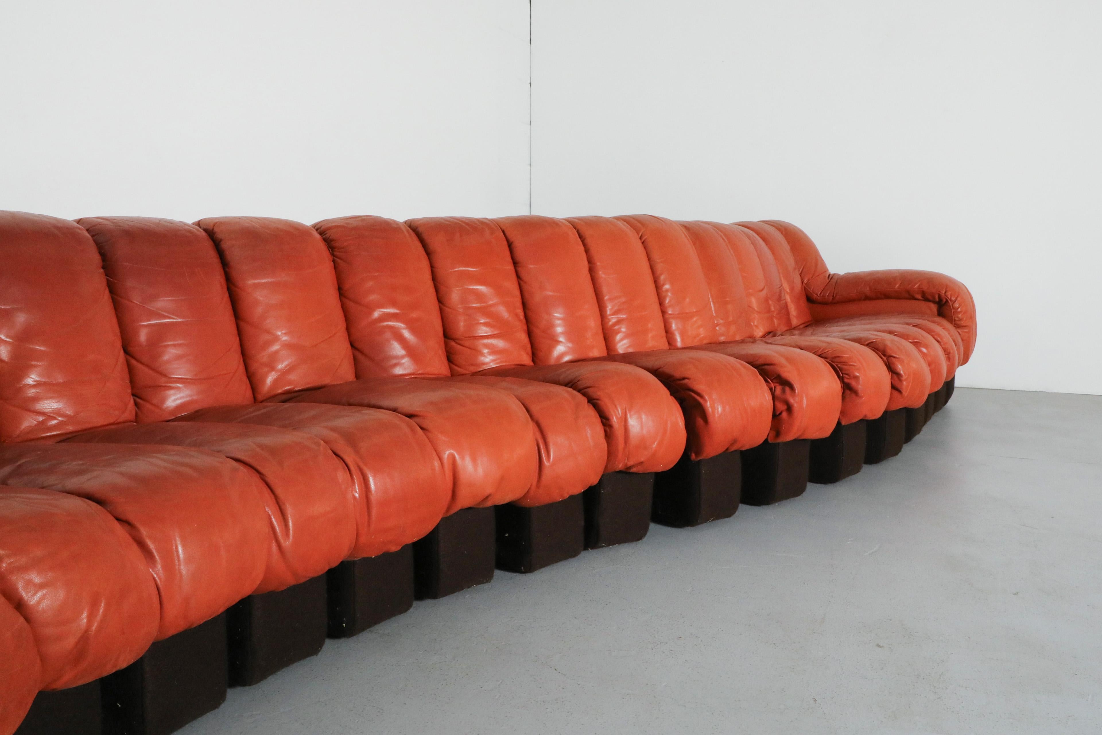 Magnifique canapé sectionnel DS600 « Non- Stop » De Sede 20 pièces, cuir orange brûlé en vente 3