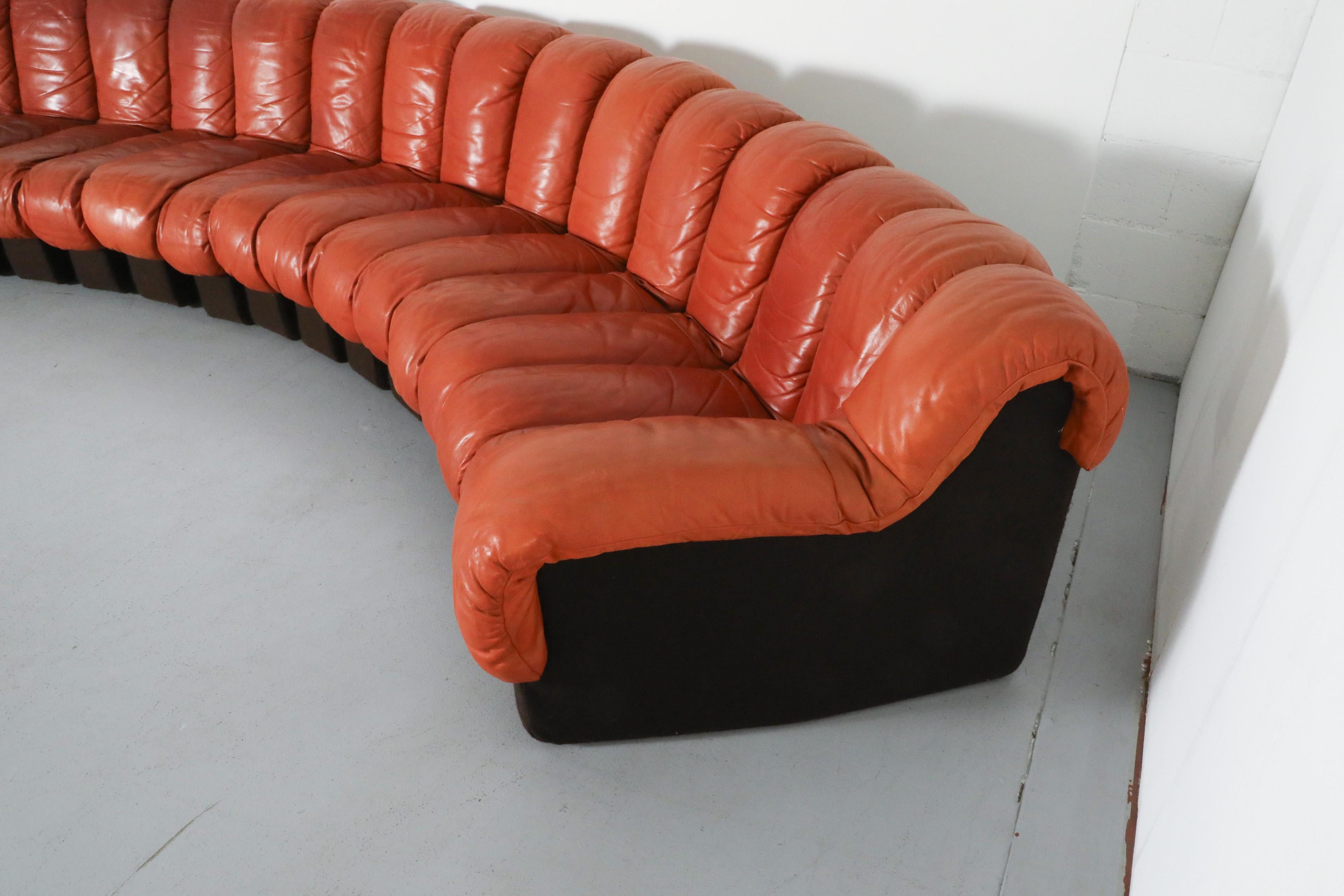 Magnifique canapé sectionnel DS600 « Non- Stop » De Sede 20 pièces, cuir orange brûlé en vente 2