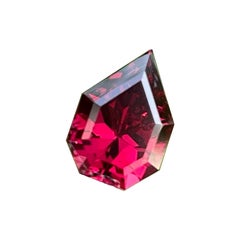 Magnifique collier de grenats de Malawi rouge profond de 2,70 carats et grenats naturels