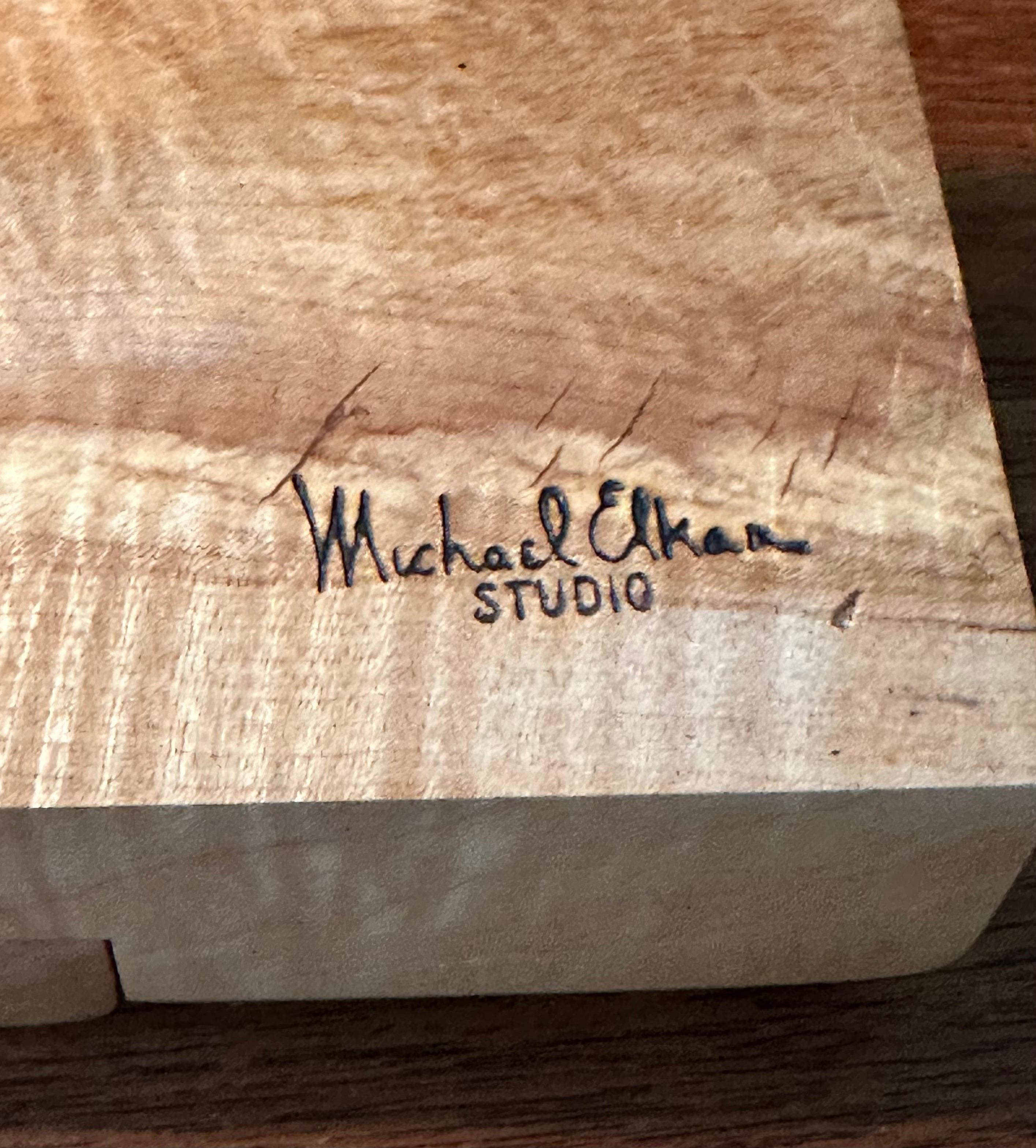 Wunderschönes Schreibtischset aus Ahorn- und Wurzelholz von Michael Elkan im Angebot 4