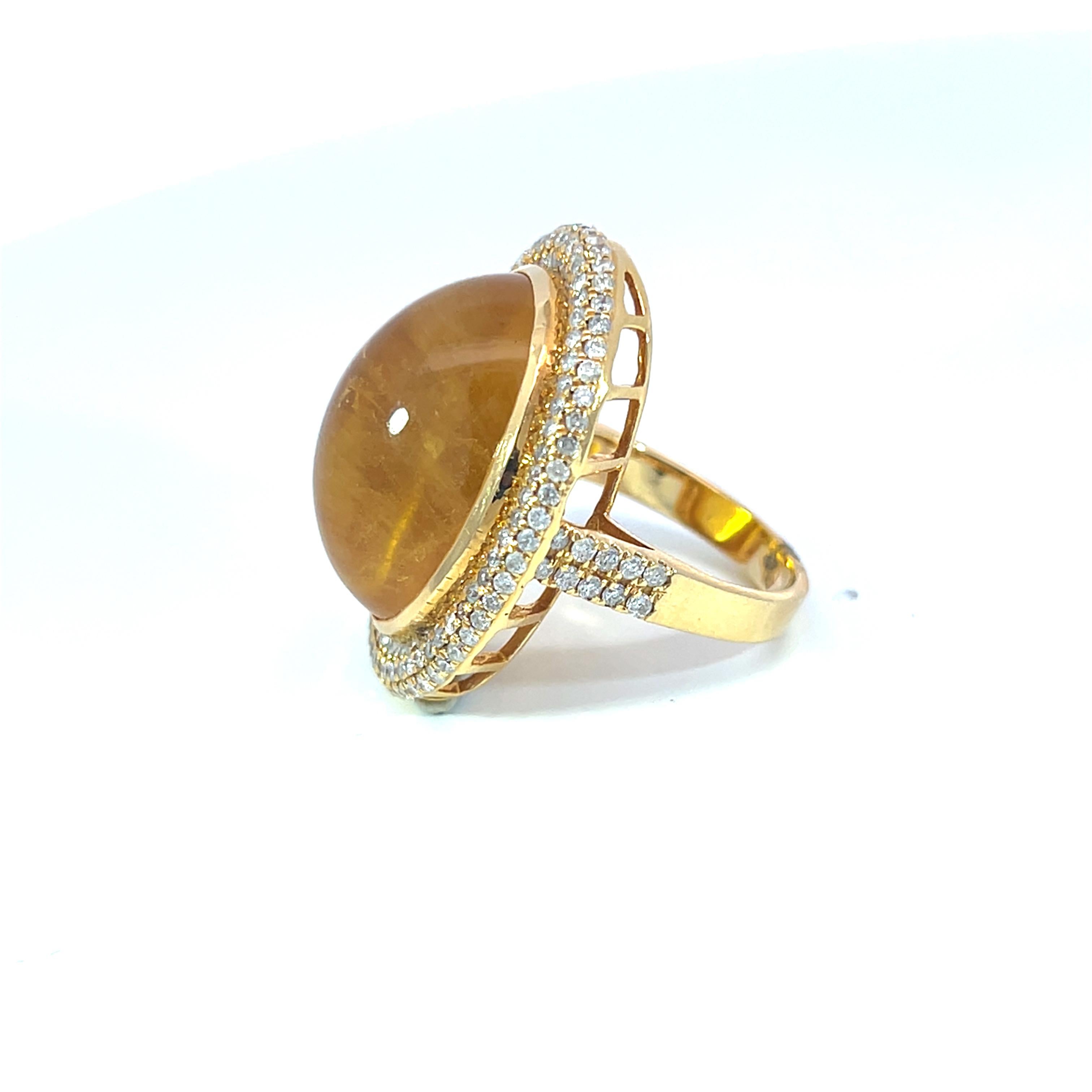 Women's Gorgeous Diamond and Yellow Aquamarine Ring For Sale