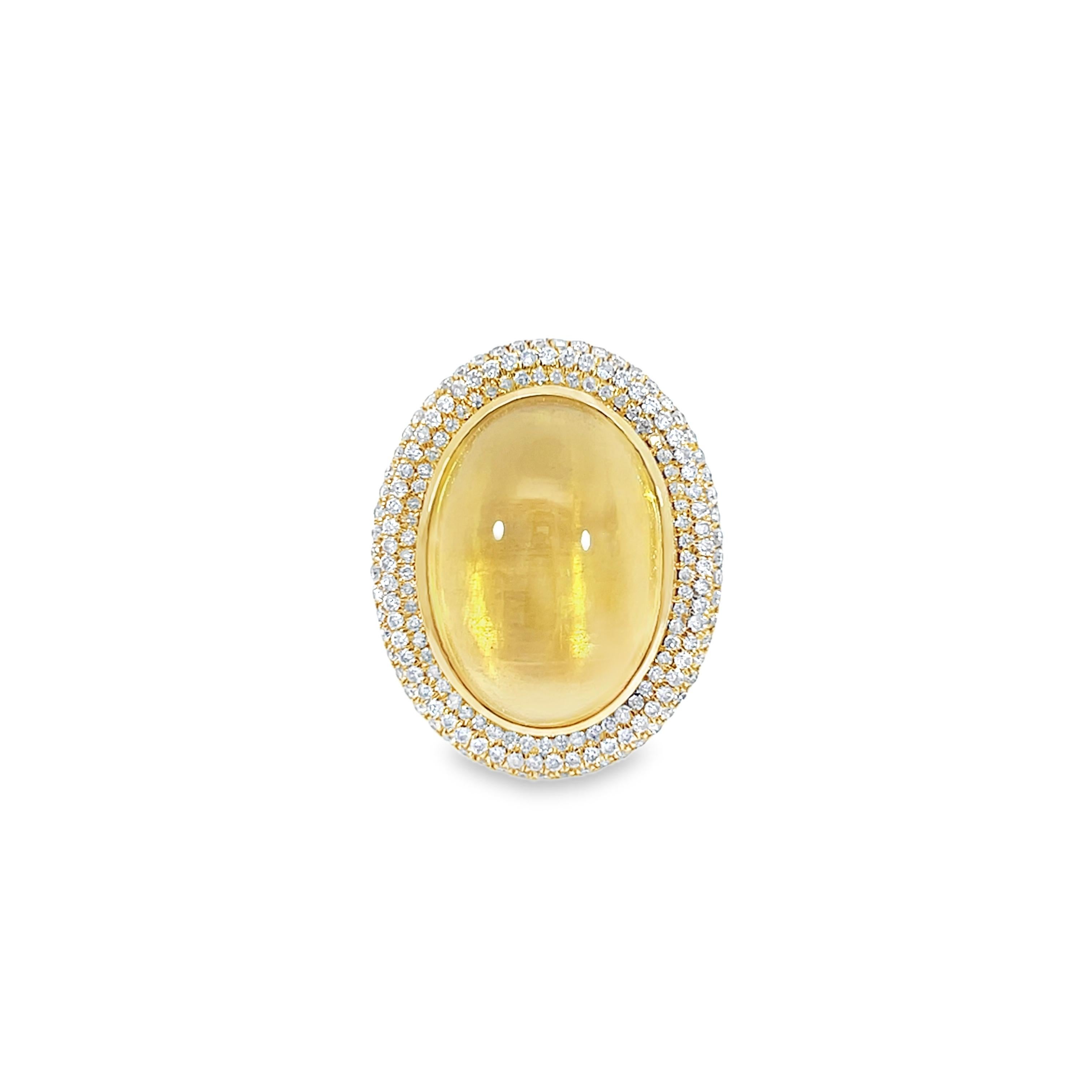 Gorgeous Diamond and Yellow Aquamarine Ring For Sale 1