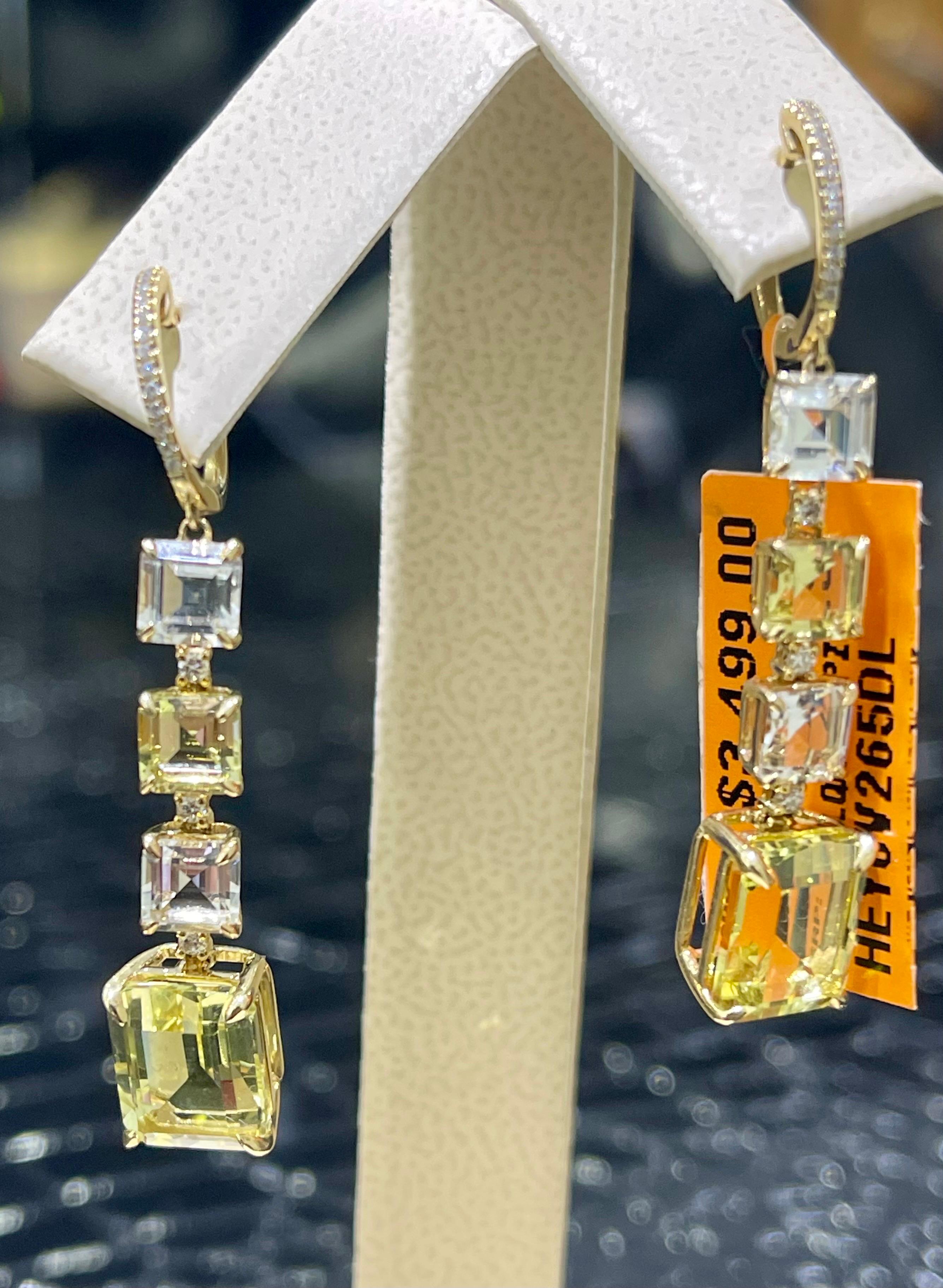 Gorgeous Diamond, Lime Quartz & White Topaz Earrings In 14k In New Condition For Sale In Fort Lauderdale, FL