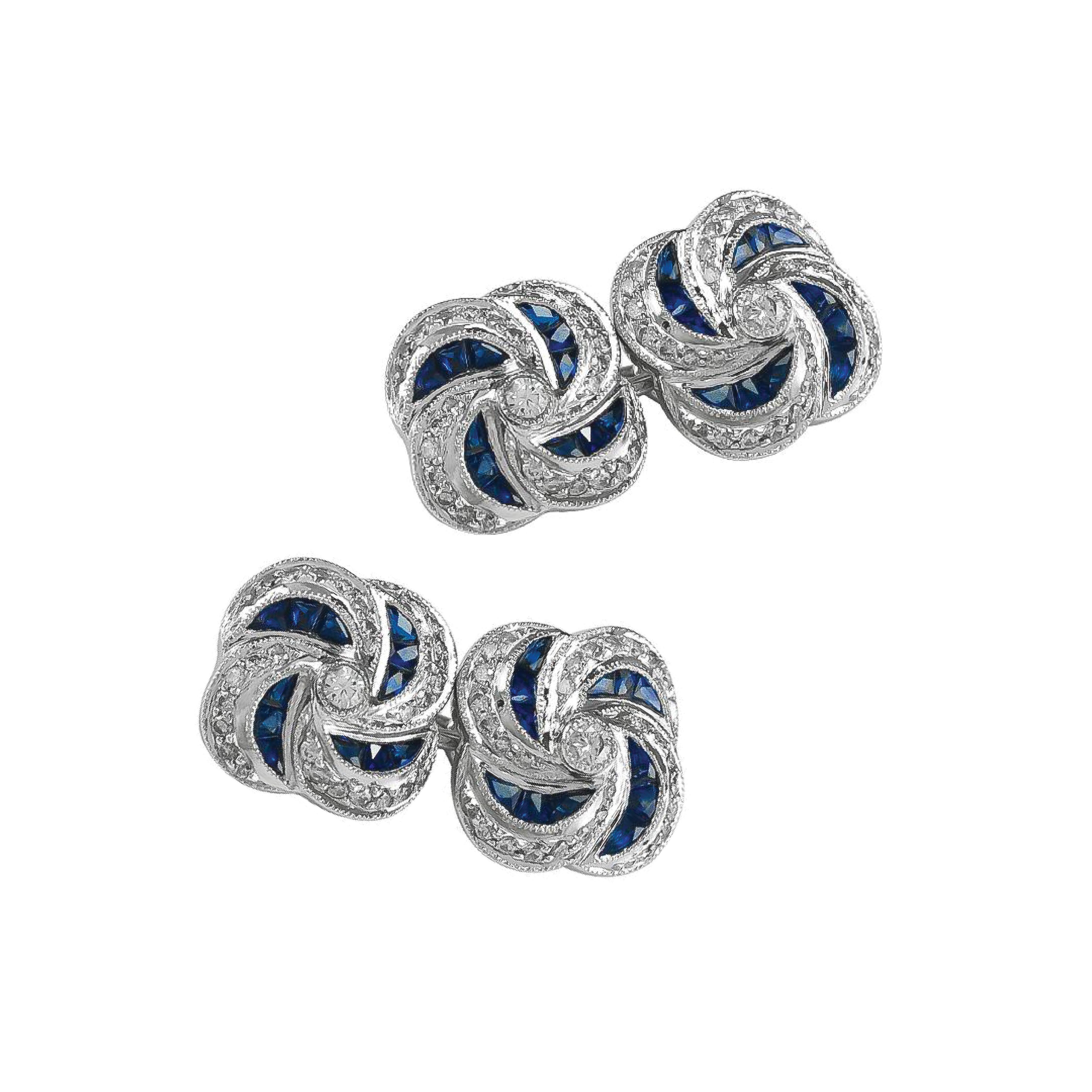 Manschettenknöpfe aus Platin mit blauen Saphiren von 2,19 Karat und Diamanten von 1,02 Karat.

Sophia D von Joseph Dardashti LTD ist seit 35 Jahren weltweit bekannt und lässt sich vom klassischen Art-Déco-Design inspirieren, das mit modernen
