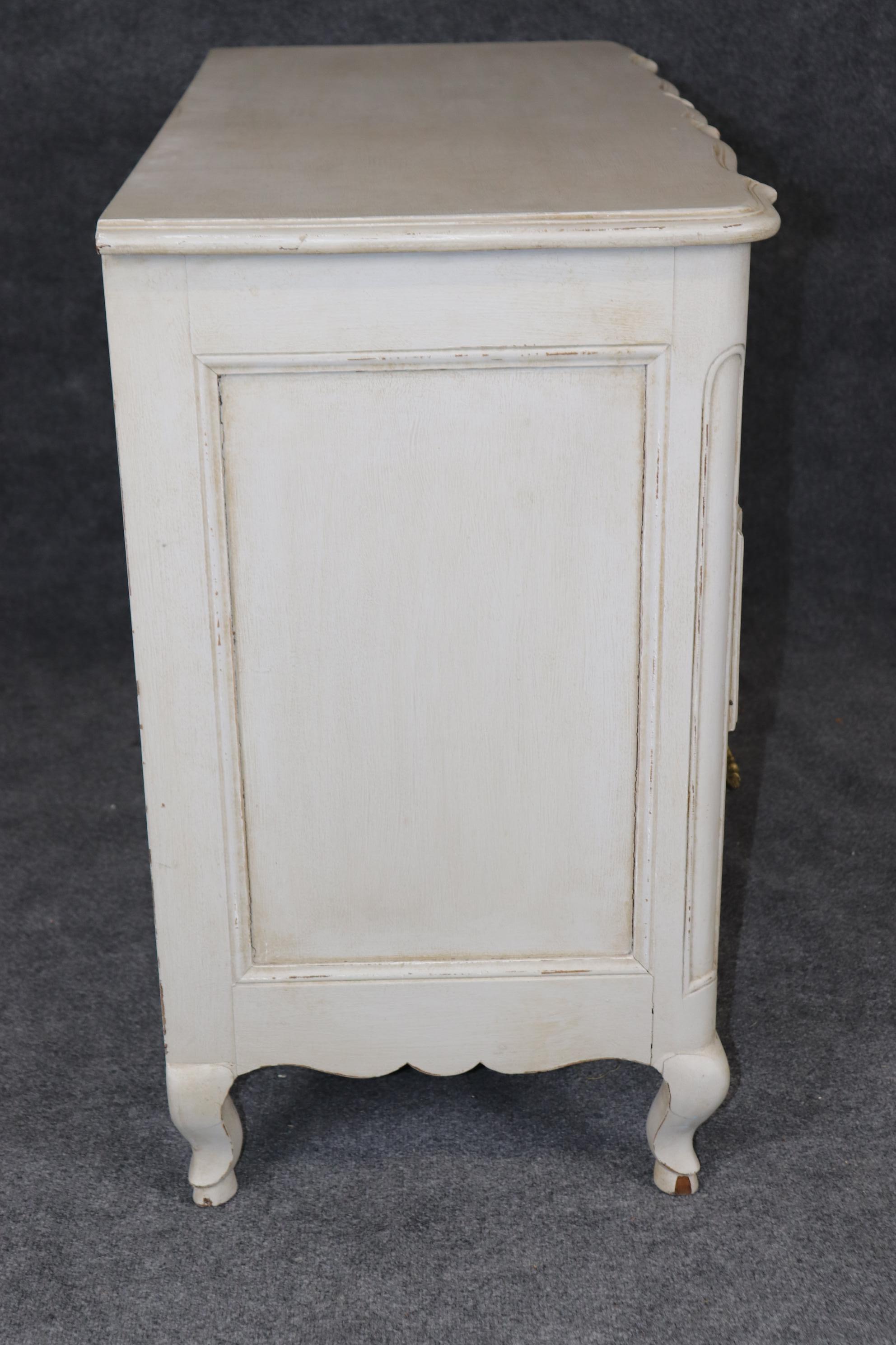 Gorgeous Distressed Creme Paint Decorated Louis XV Commode Dresser Circa 1930s For Sale 2
