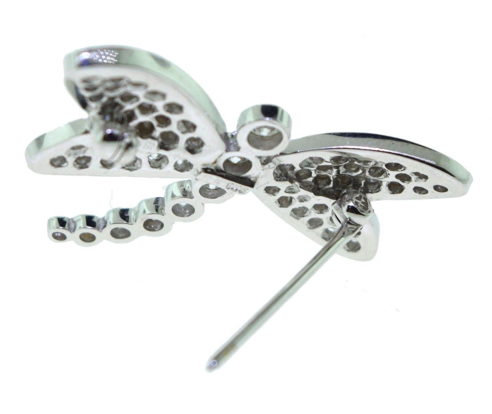 Gorgeous Dragonfly Diamond Brooch/Pin 1.5 TCW In Excellent Condition For Sale In Miami, FL