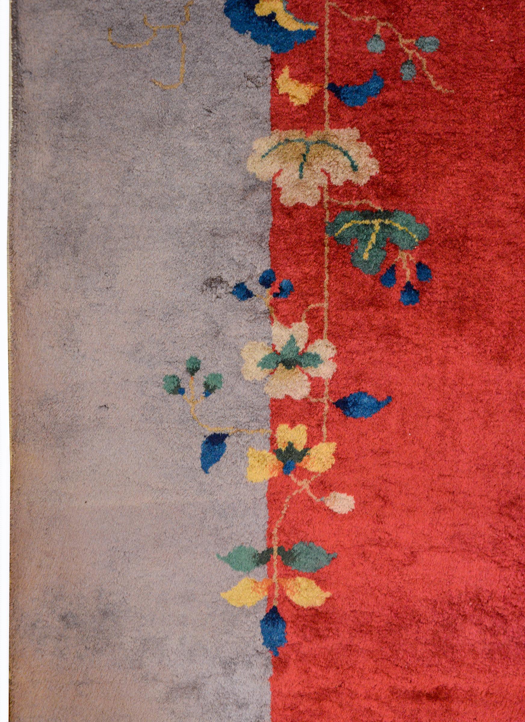 Wunderschöner chinesischer Art-Déco-Teppich aus dem frühen 20. Jahrhundert im Angebot 2