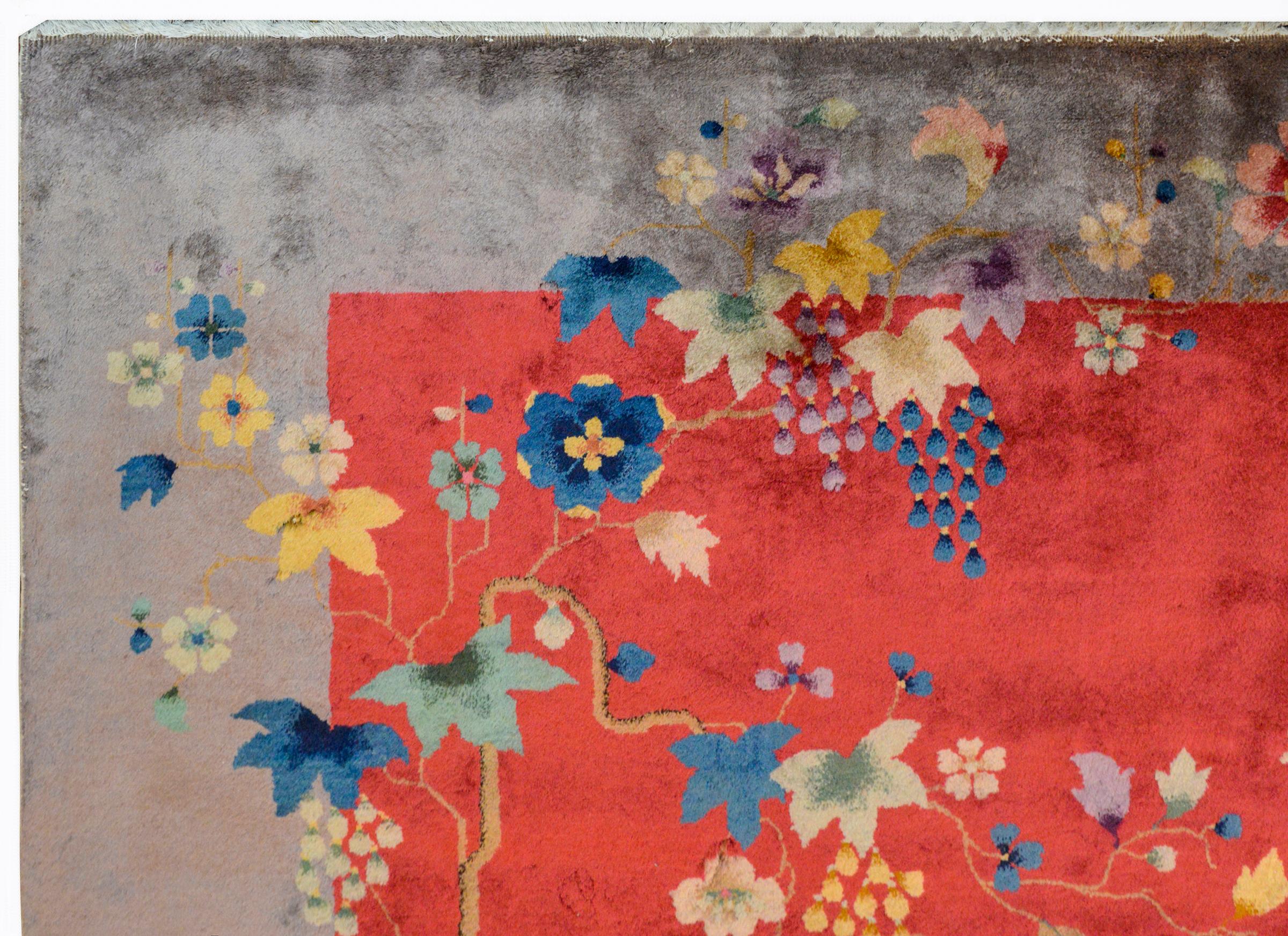 Wunderschöner chinesischer Art-Déco-Teppich aus dem frühen 20. Jahrhundert im Angebot 3