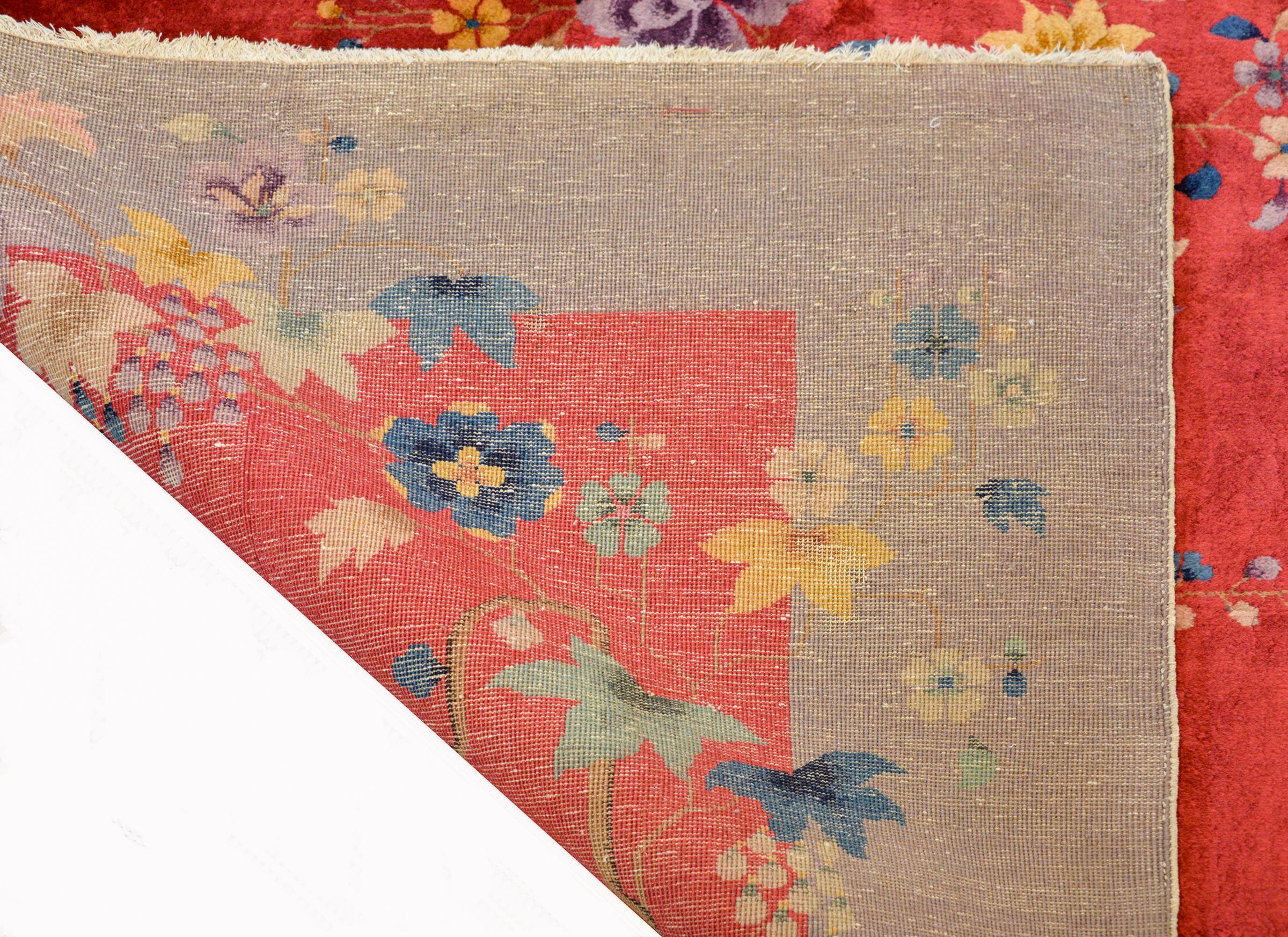 Wunderschöner chinesischer Art-Déco-Teppich aus dem frühen 20. Jahrhundert im Angebot 4