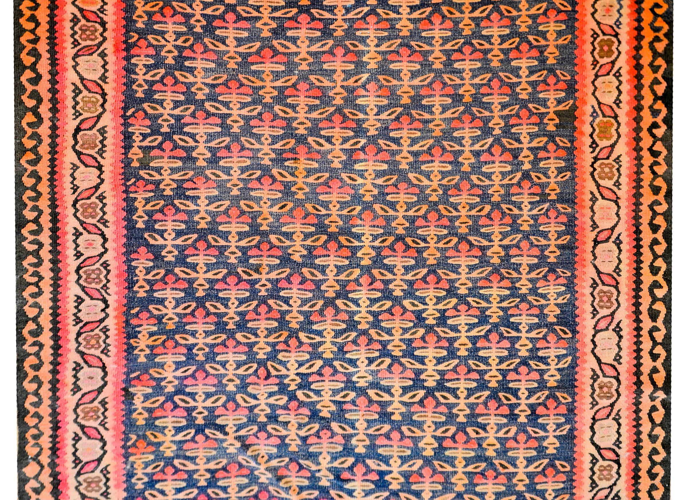 Persiano Splendido Rug & Kilim curdo dei primi del Novecento in vendita