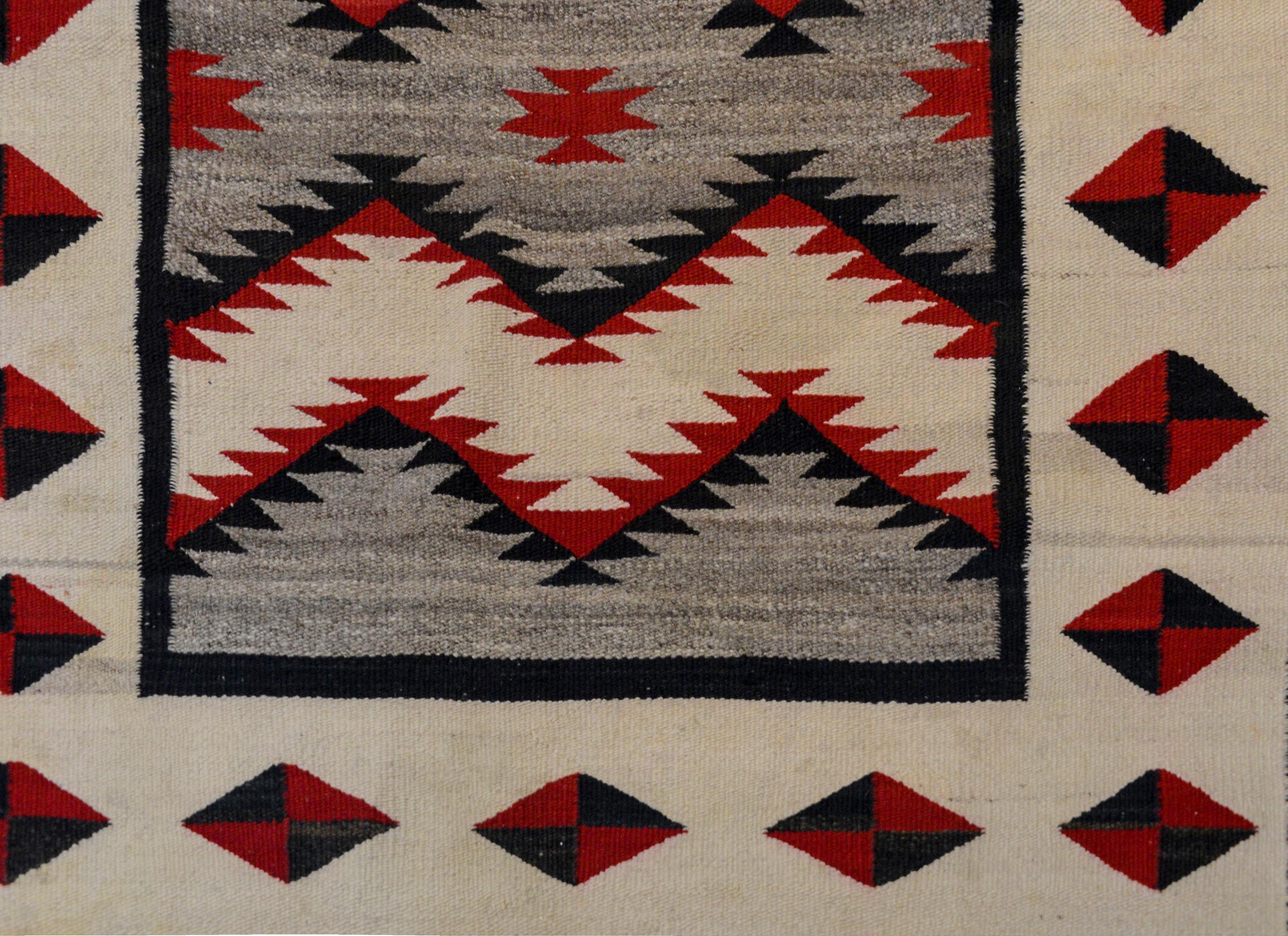 Mid-20th Century Gorgeous Early 20th Century Navajo Rug