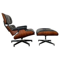 Gorgeous Early Herman Miller Eames Lounge Chair and Ottoman