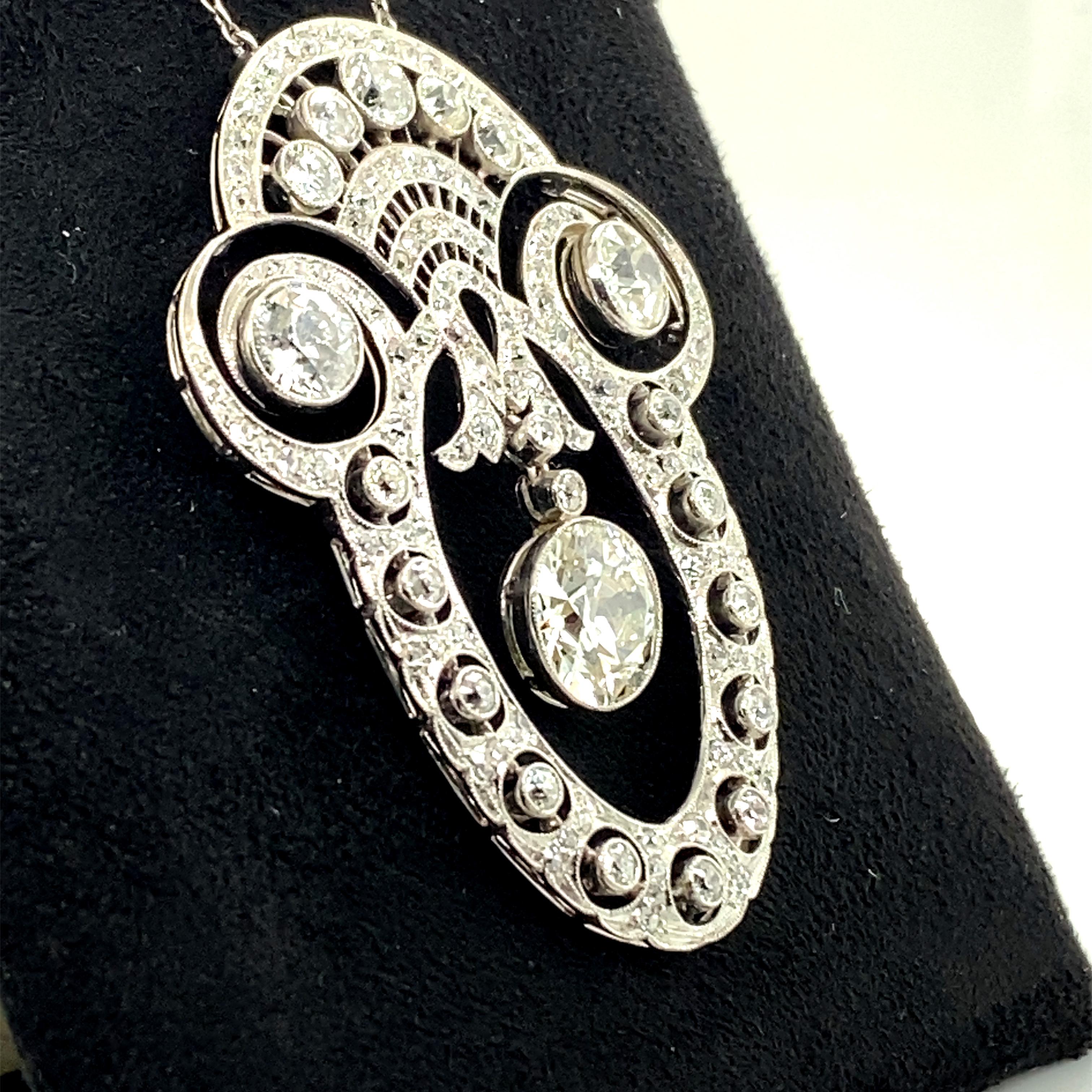 Gorgeous Edwardian Diamond Necklace in Platinum 950 For Sale 9