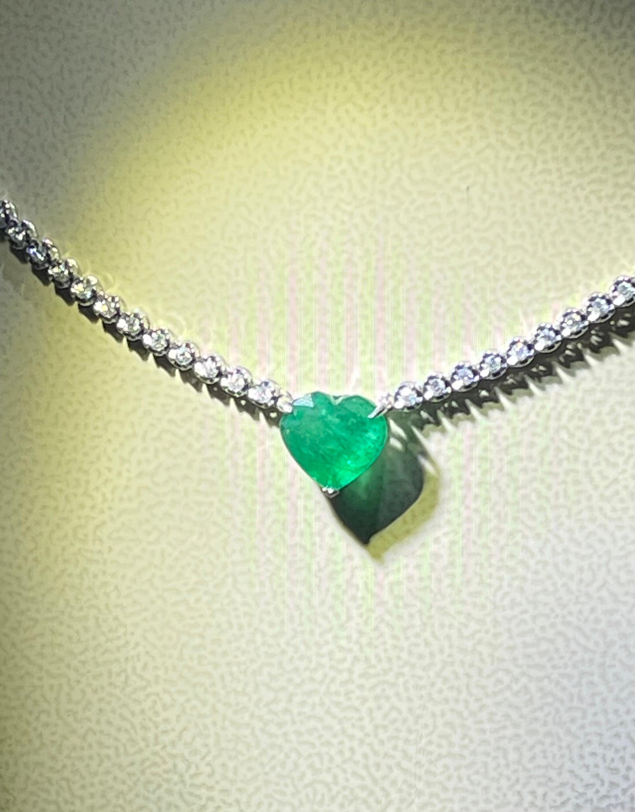 Modern Gorgeous Emerald And Diamond Necklace In 18k White Gold  For Sale