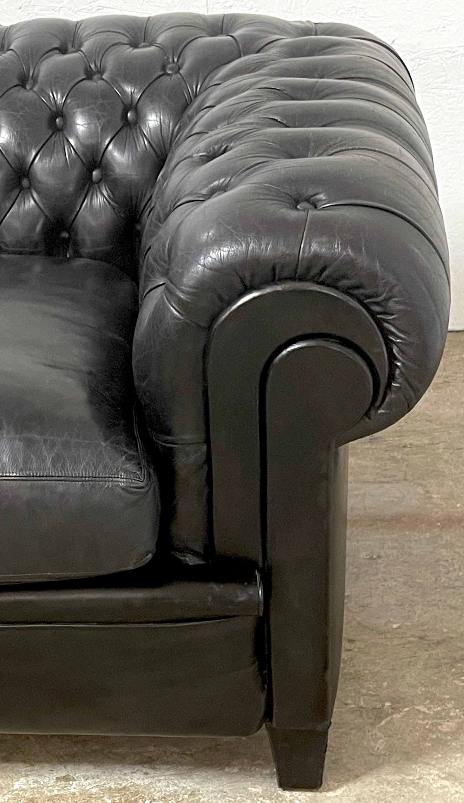 Gorgeous English Black Leather Chesterfield Sofa     In Good Condition In West Palm Beach, FL