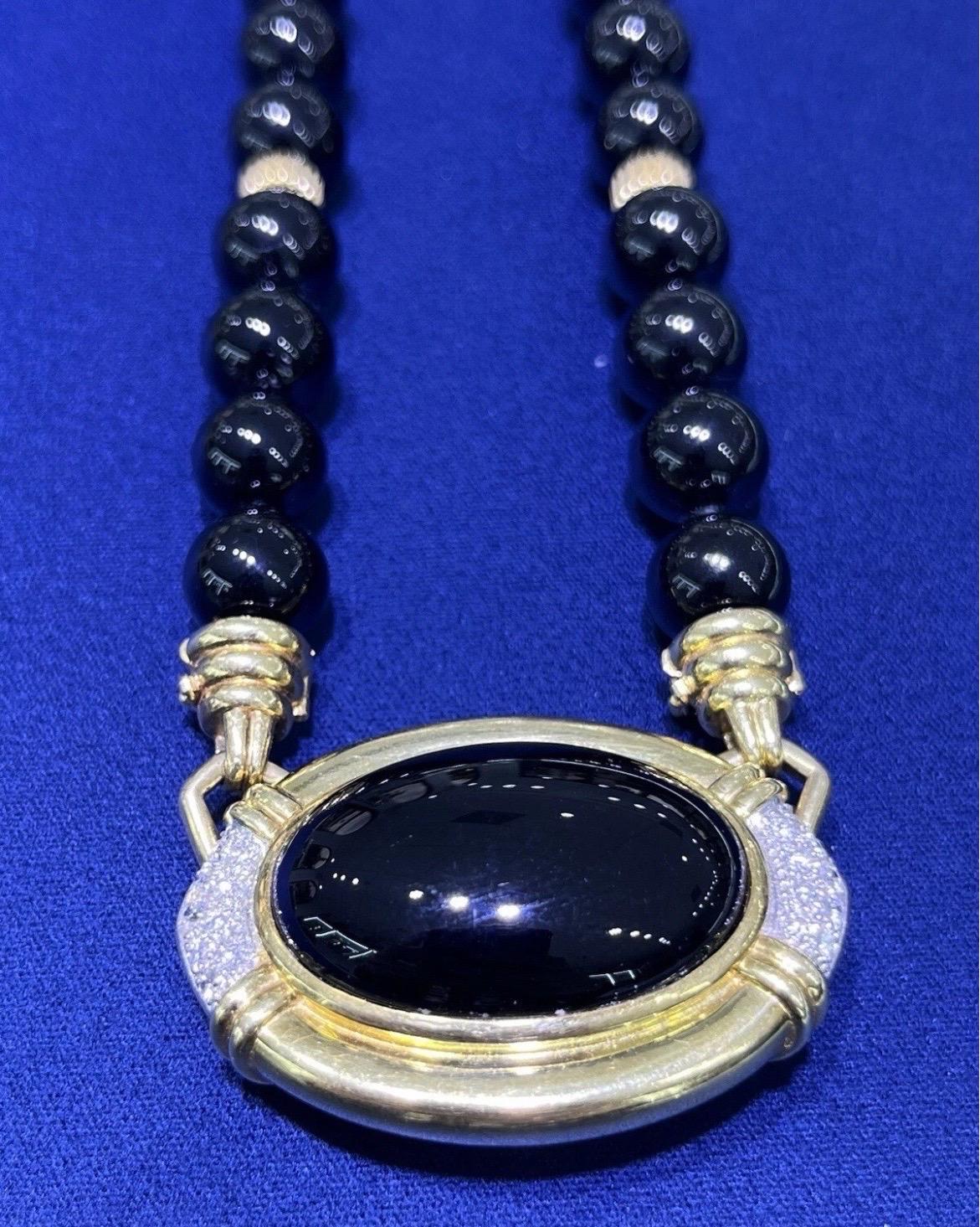 Superbe collier cocktail en or jaune 18 carats et onyx en vente 4