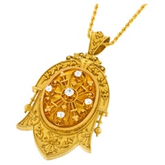 Gorgeous Etruscanate Gold Locket