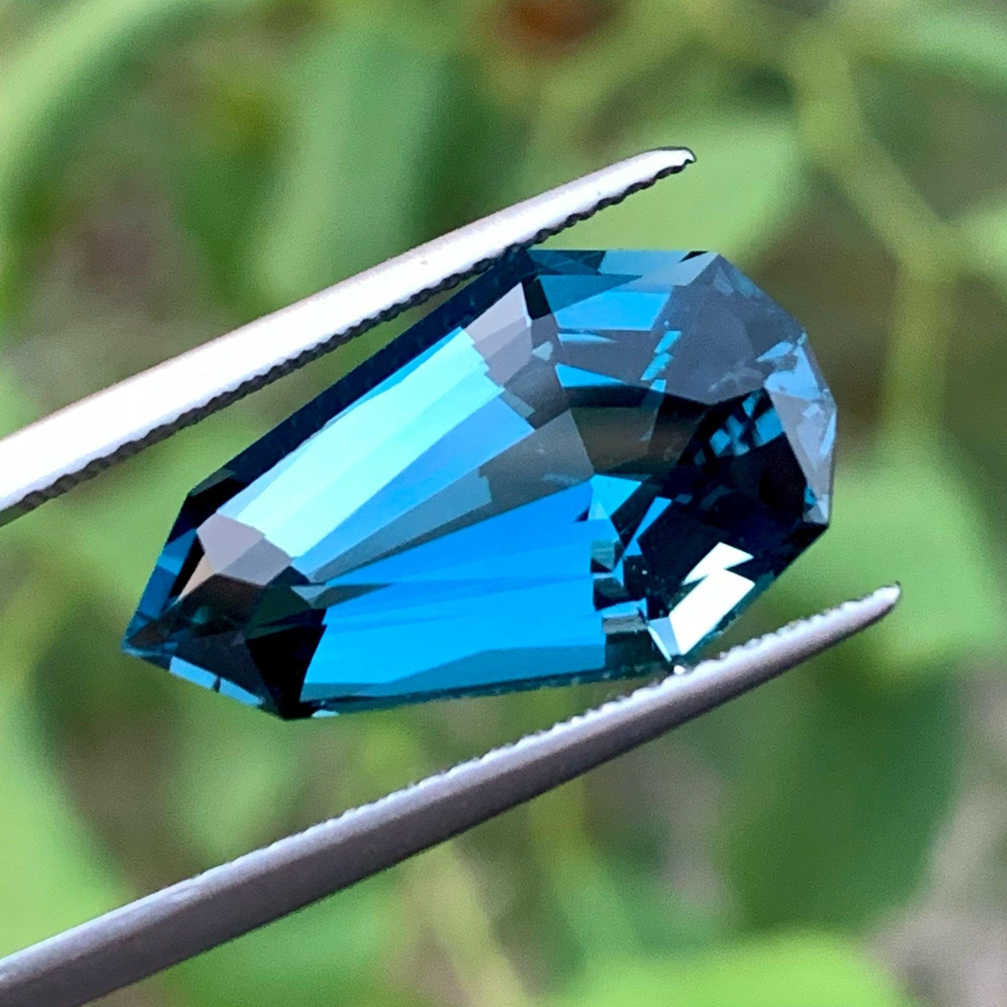 Gorgeous Fancy Cut London Blue Topaz, Available for sale at wholesale price natural high quality 11.21 Carats Loupe Clean Clarity, Natural Loose Topaz from Africa. 
Product Information:
GEMSTONE NAME: Majestic Natural Loose Topaz