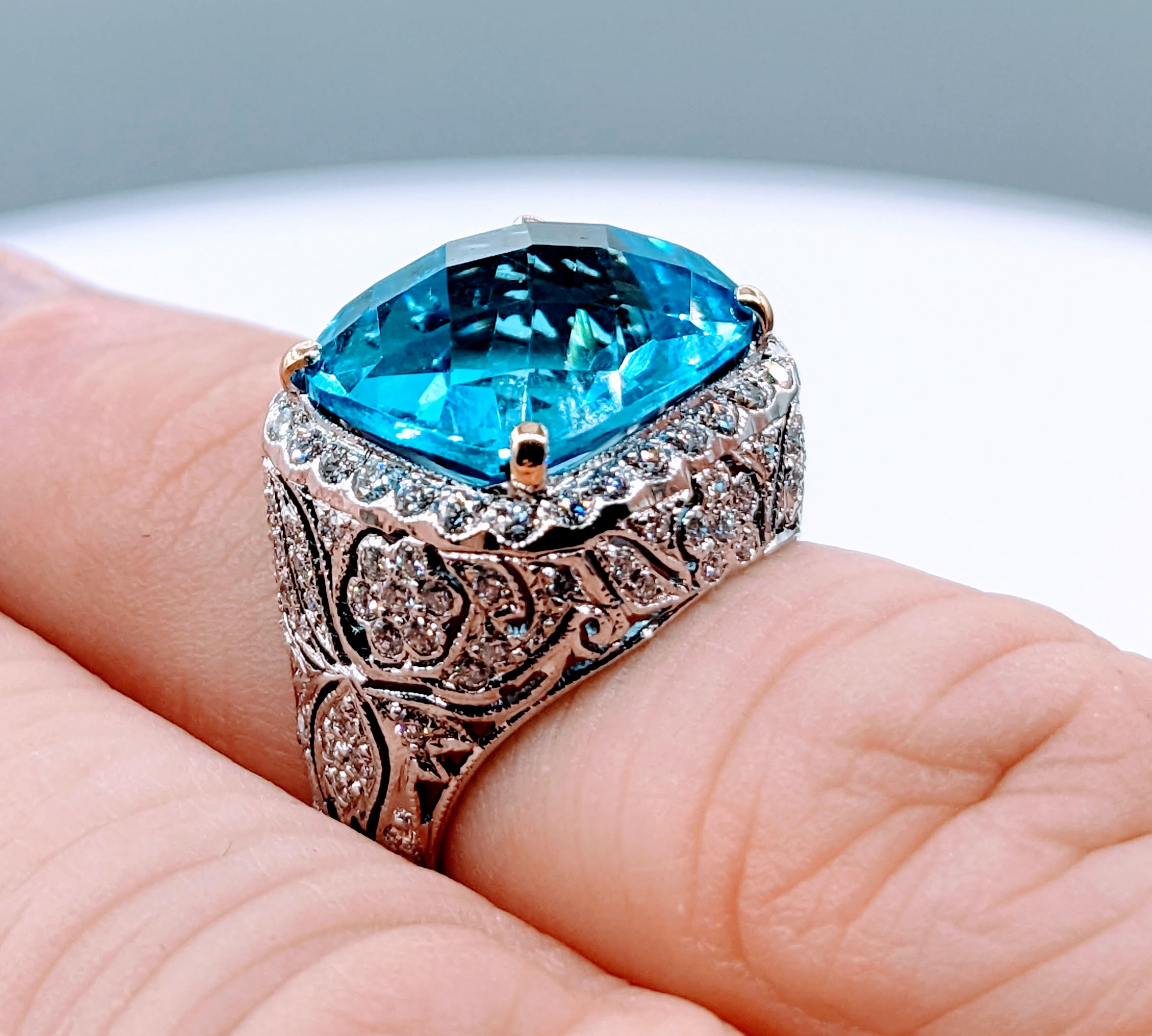 Contemporary Gorgeous Filigree Diamond & Blue Topaz Ring For Sale
