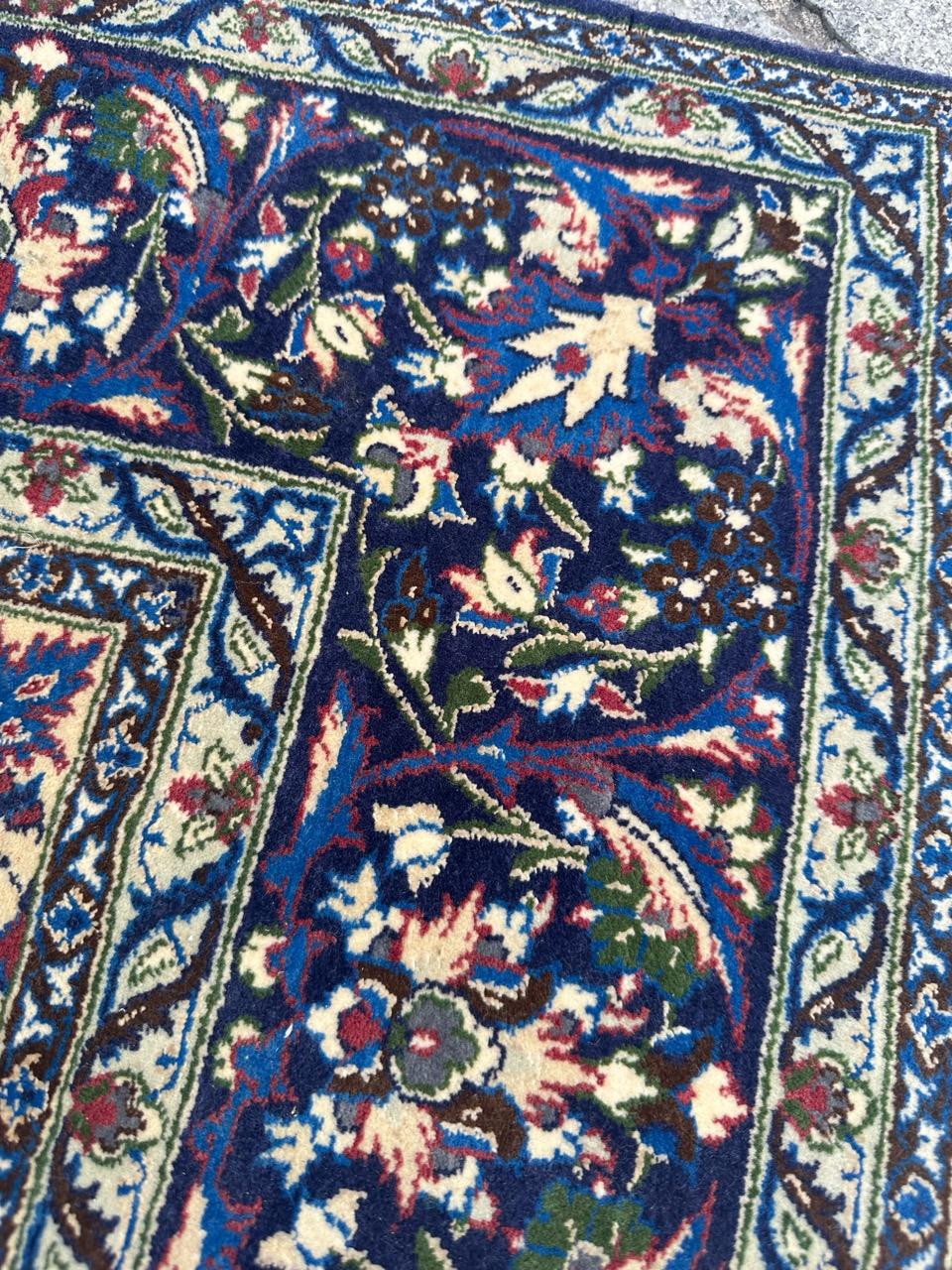 Magnifique tapis d'Ispahan en vente 8