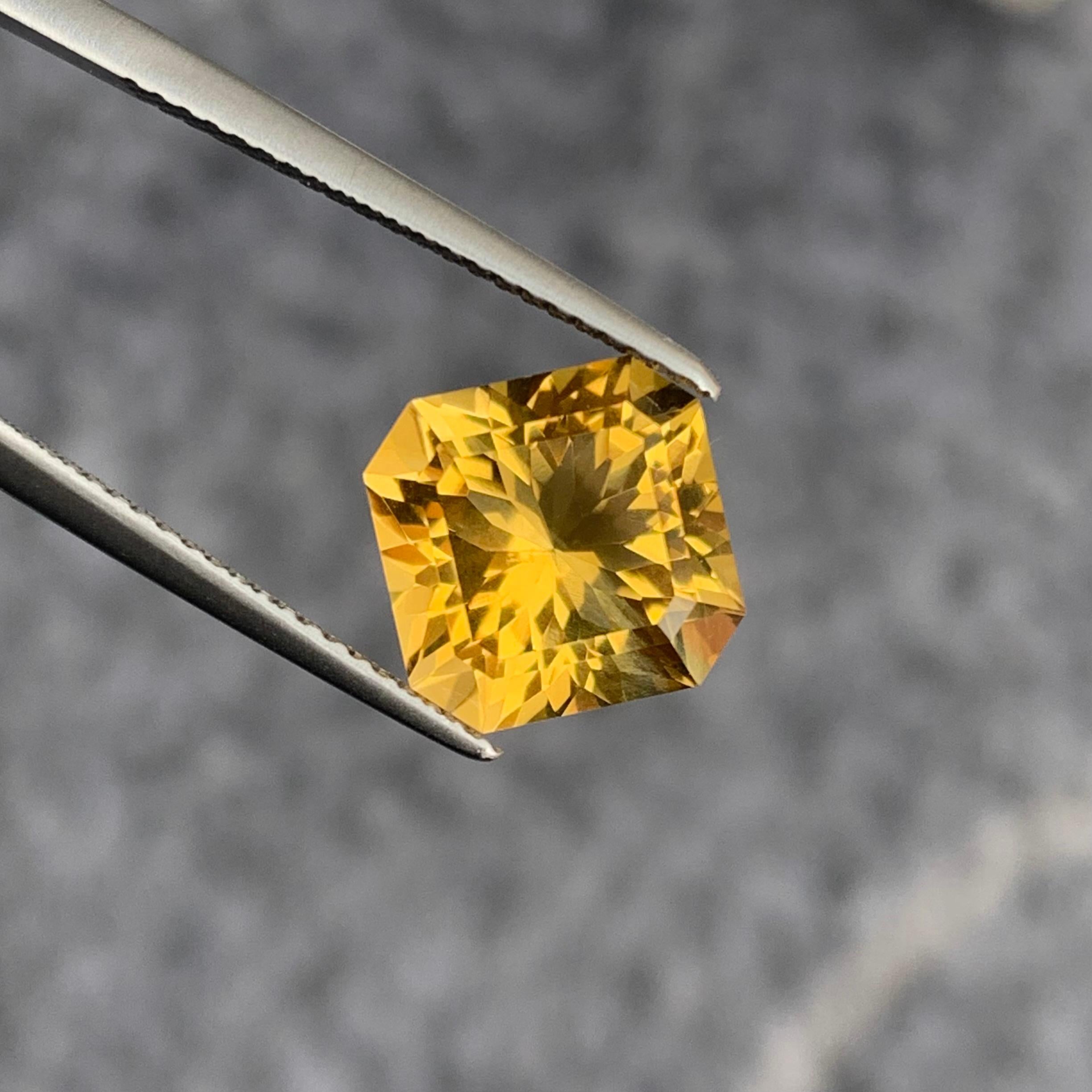 Gorgeous Flower Cut Faceted Yellow Citrine 3.80 Carat From Brazil For Sale 4
