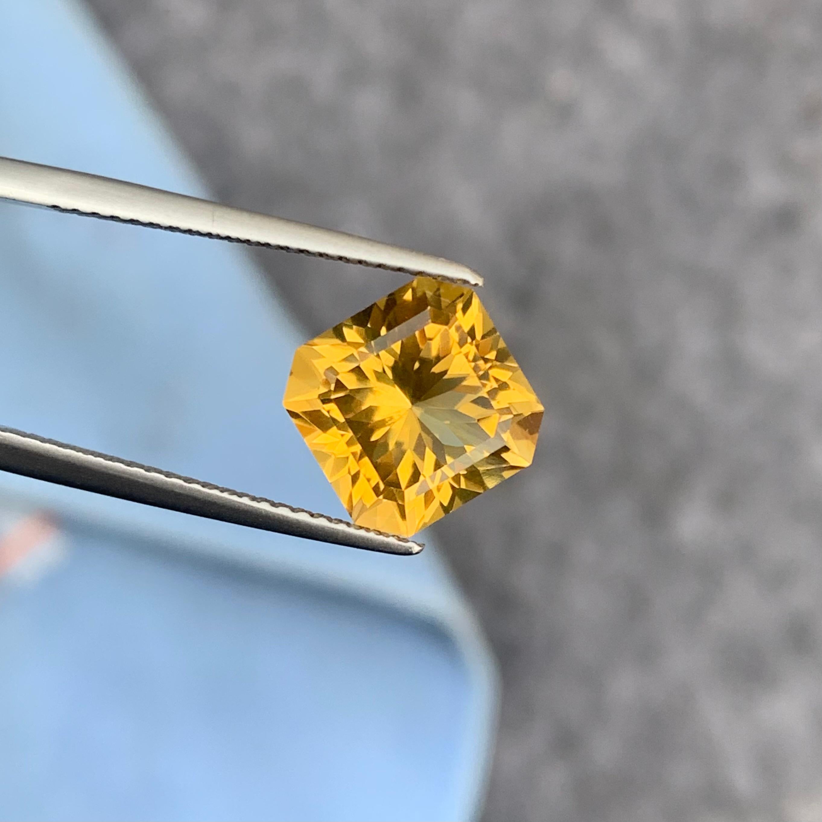 Gorgeous Flower Cut Faceted Yellow Citrine 3.80 Carat From Brazil For Sale 6