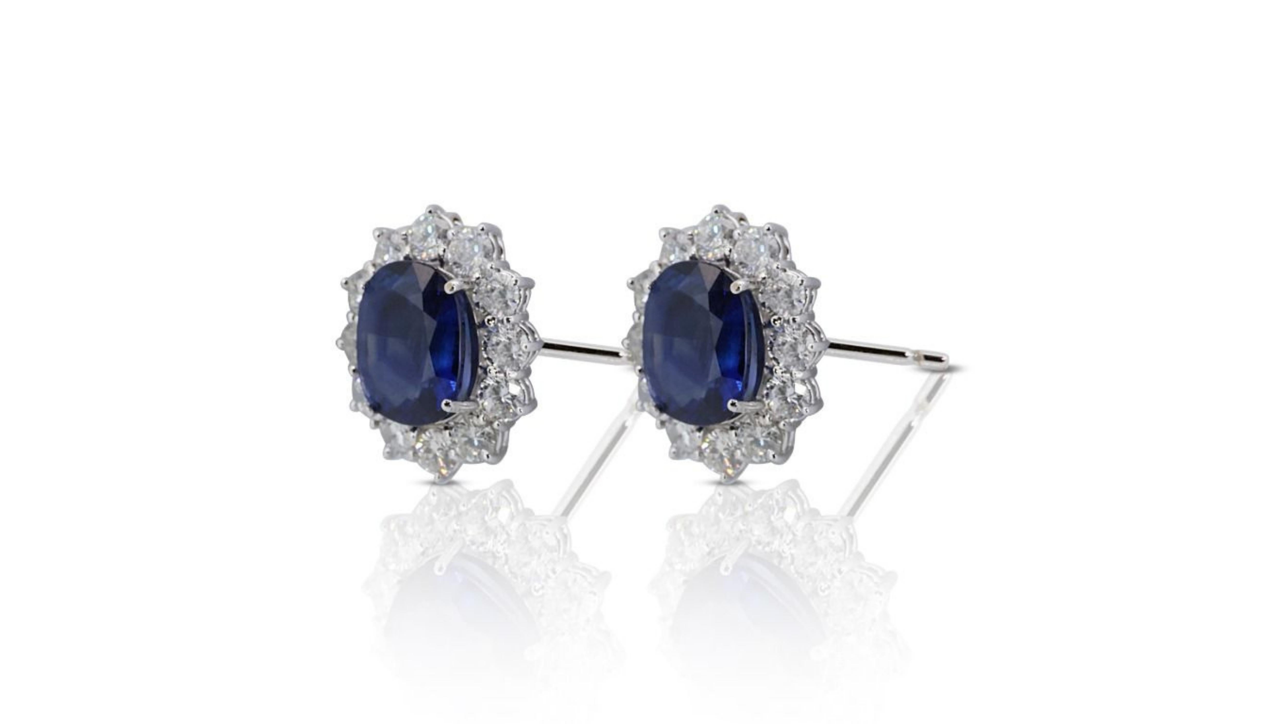 Gorgeous Flower Sapphire Earrings For Sale 2