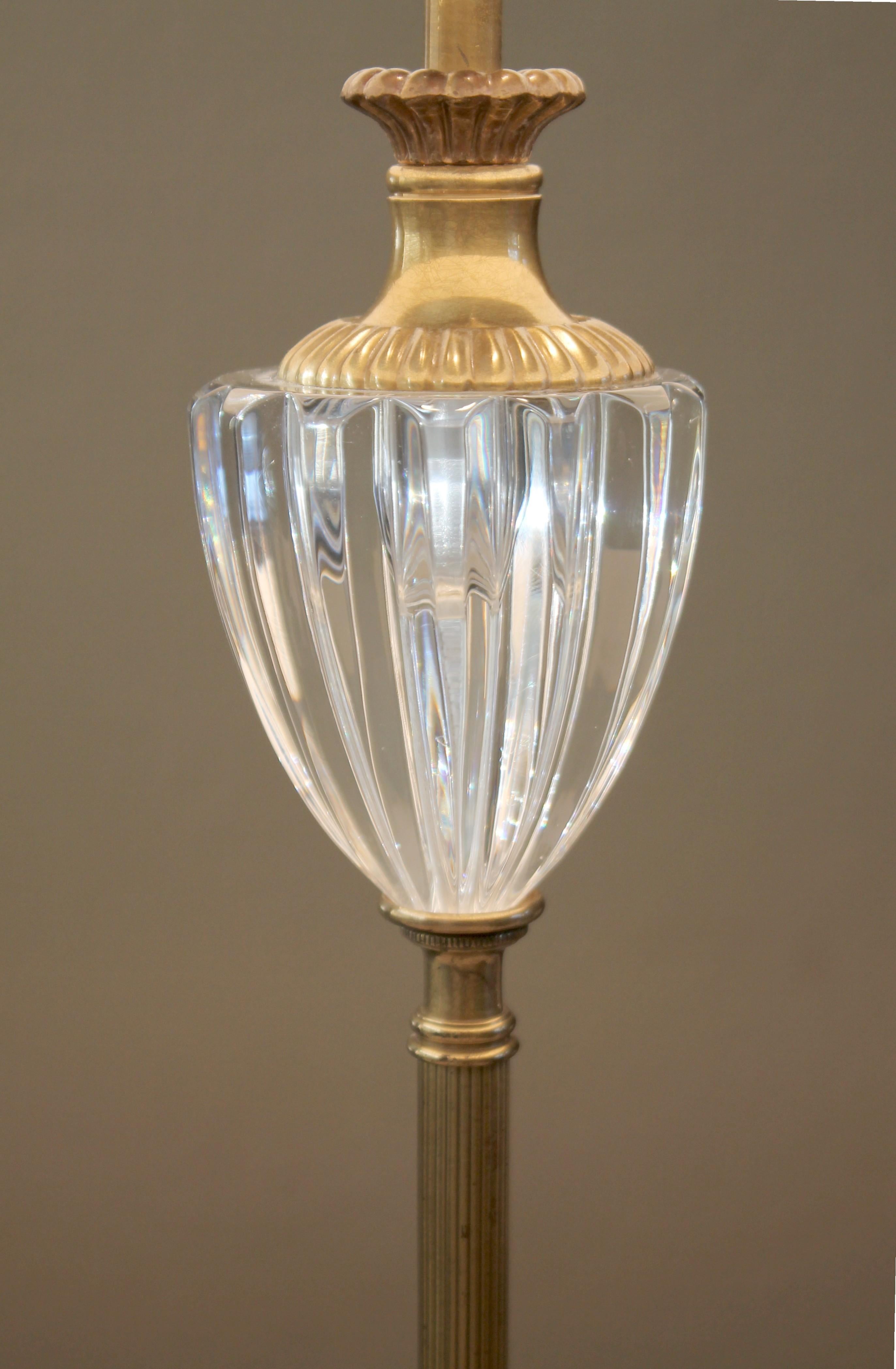 Gorgeous FREDERICK COOPER Crystal Table Lamp 1970's Hollywood Regency Decor In Good Condition For Sale In Peoria, AZ