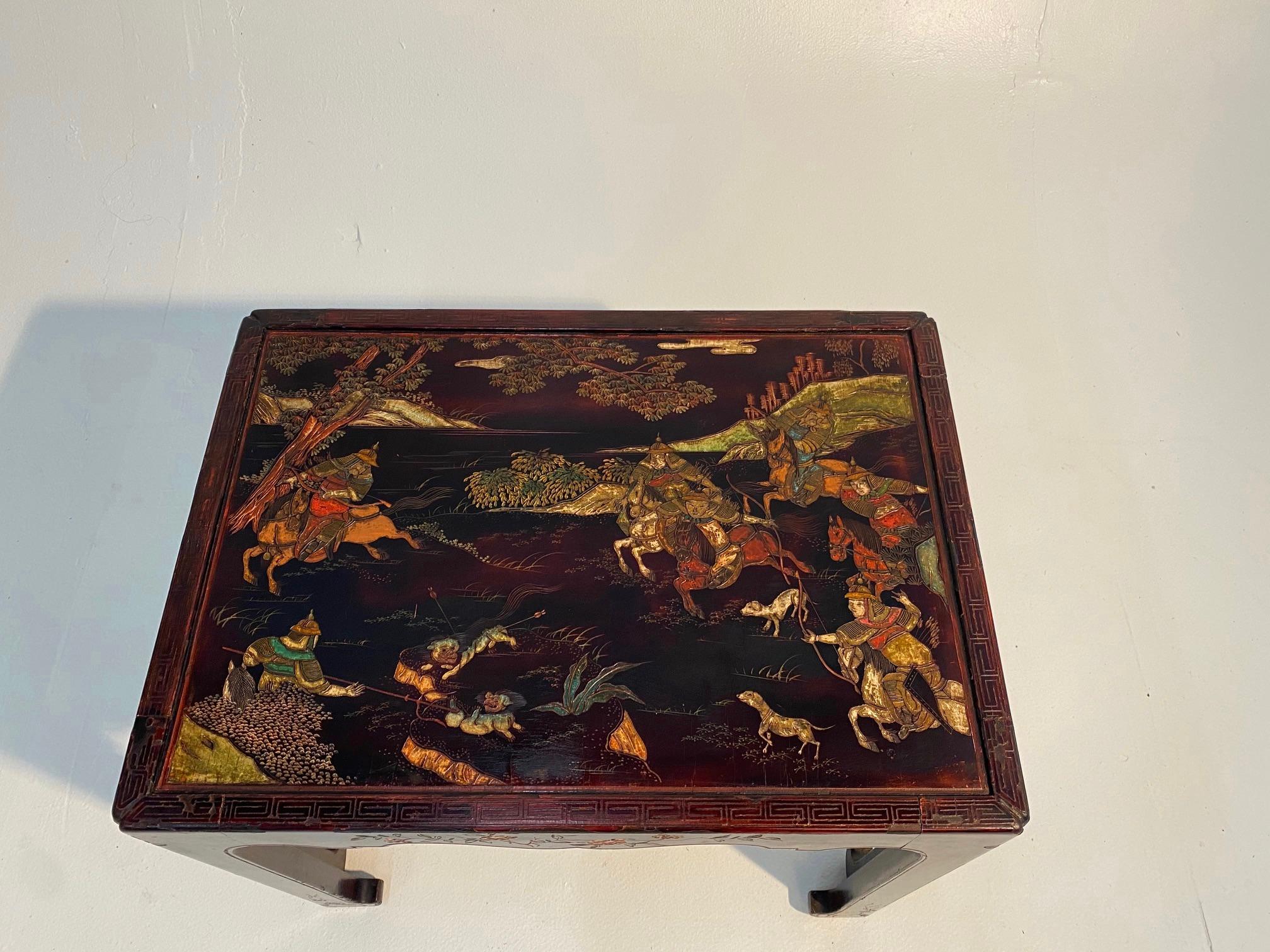 Gorgeous French Lacquer Chinoiserie End Table in Maison Jansen Style For Sale 1
