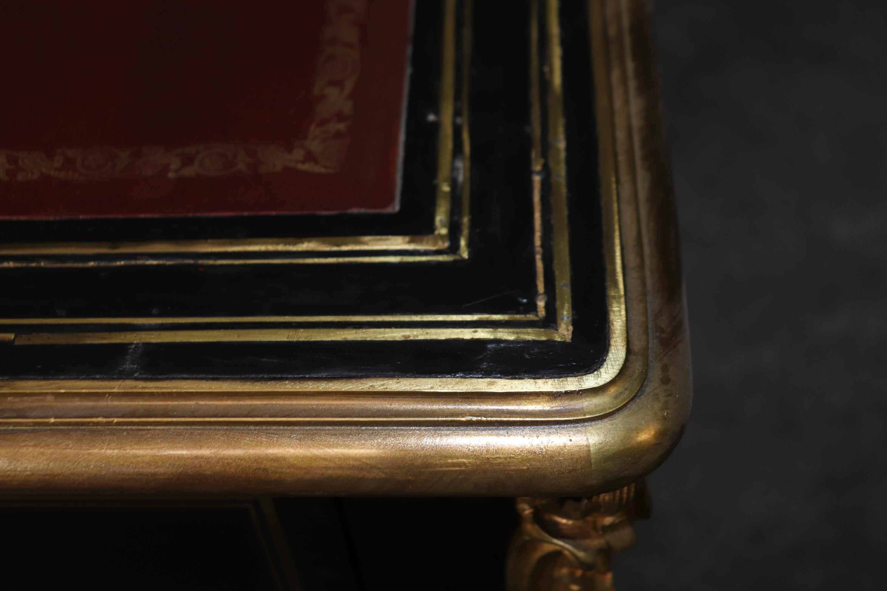 Magnifique bureau de direction français de style Louis XV en bois d'ébène  en vente 7