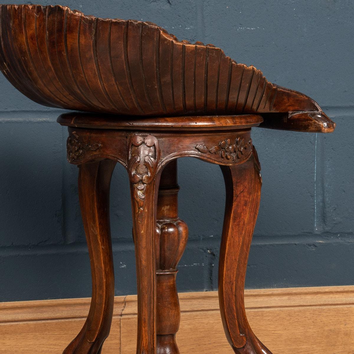 Gorgeous Fruitwood Grotto Piano Stool, Venice, circa 1880 For Sale 8