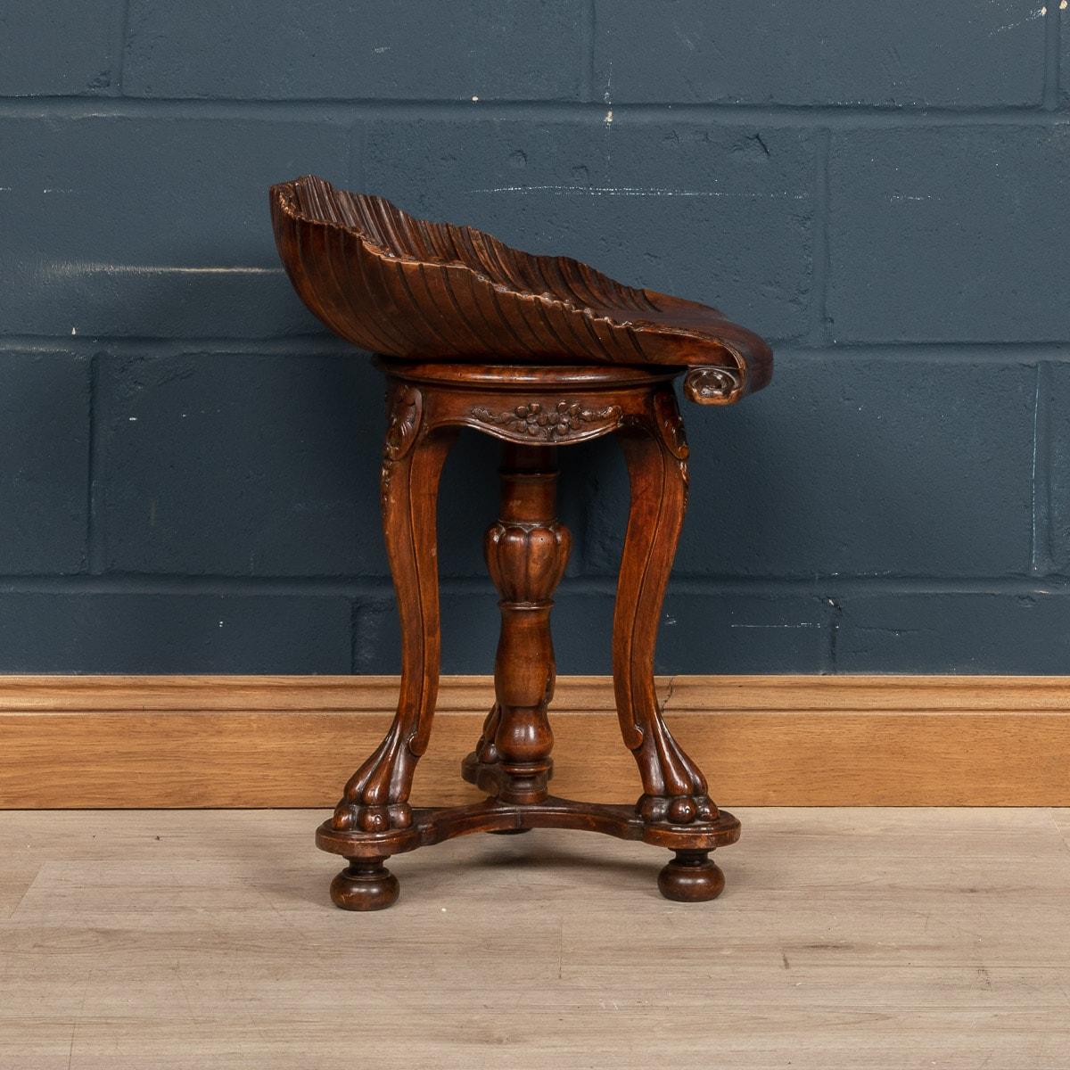 Gorgeous Fruitwood Grotto Piano Stool, Venice, circa 1880 In Good Condition For Sale In Royal Tunbridge Wells, Kent