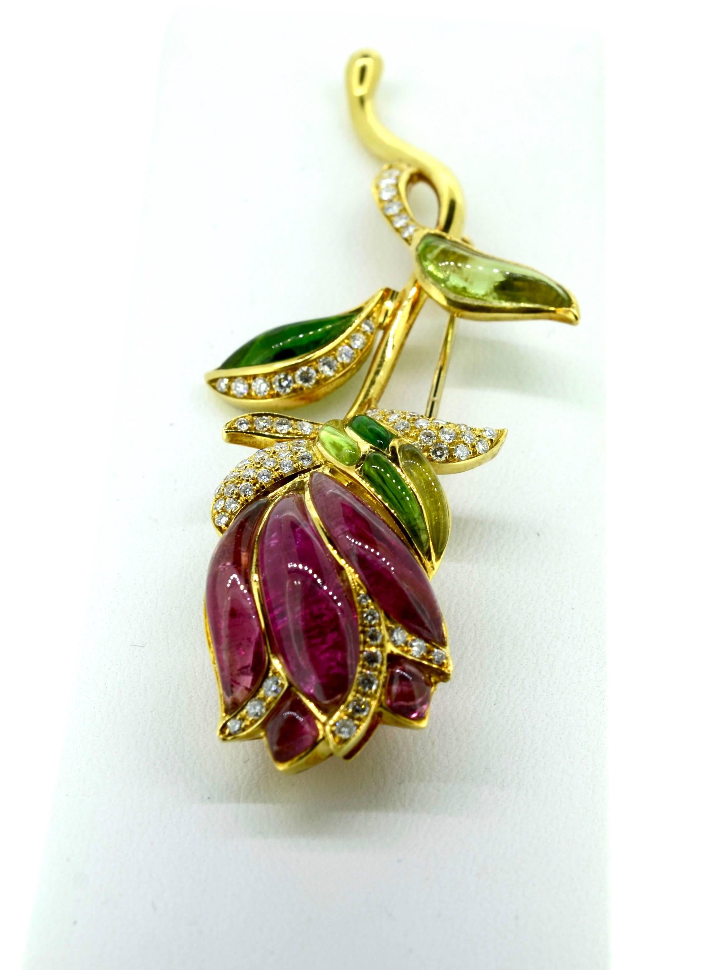 Gorgeous Gemstone Brooch For Sale 3