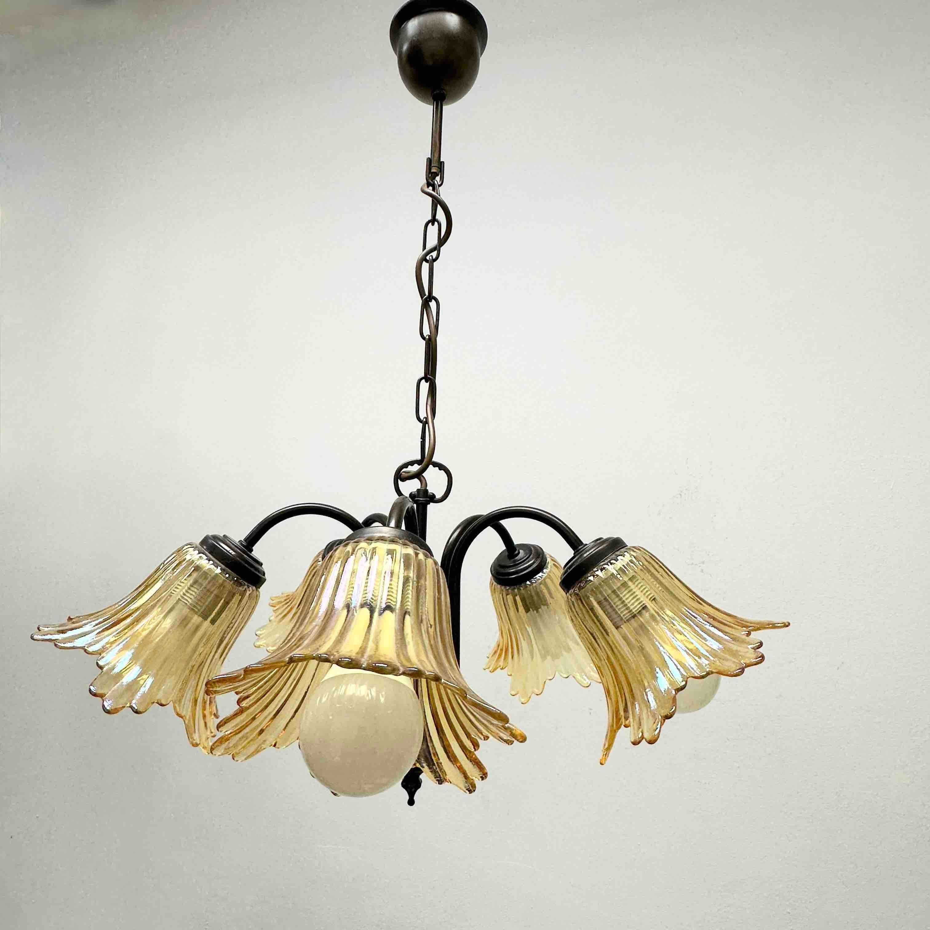 Gorgeous German Tole Wood Metal Glas Shade Five Light Chandelier, 1970s In Good Condition For Sale In Nuernberg, DE