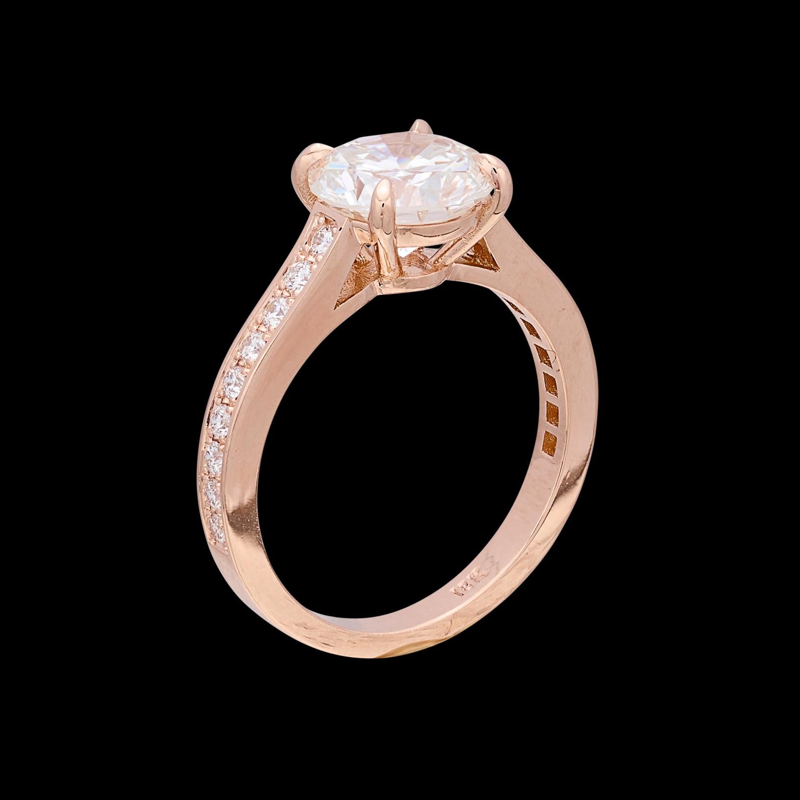 Round Cut Gorgeous GIA 2.22 Carat Rose Gold Diamond Ring For Sale