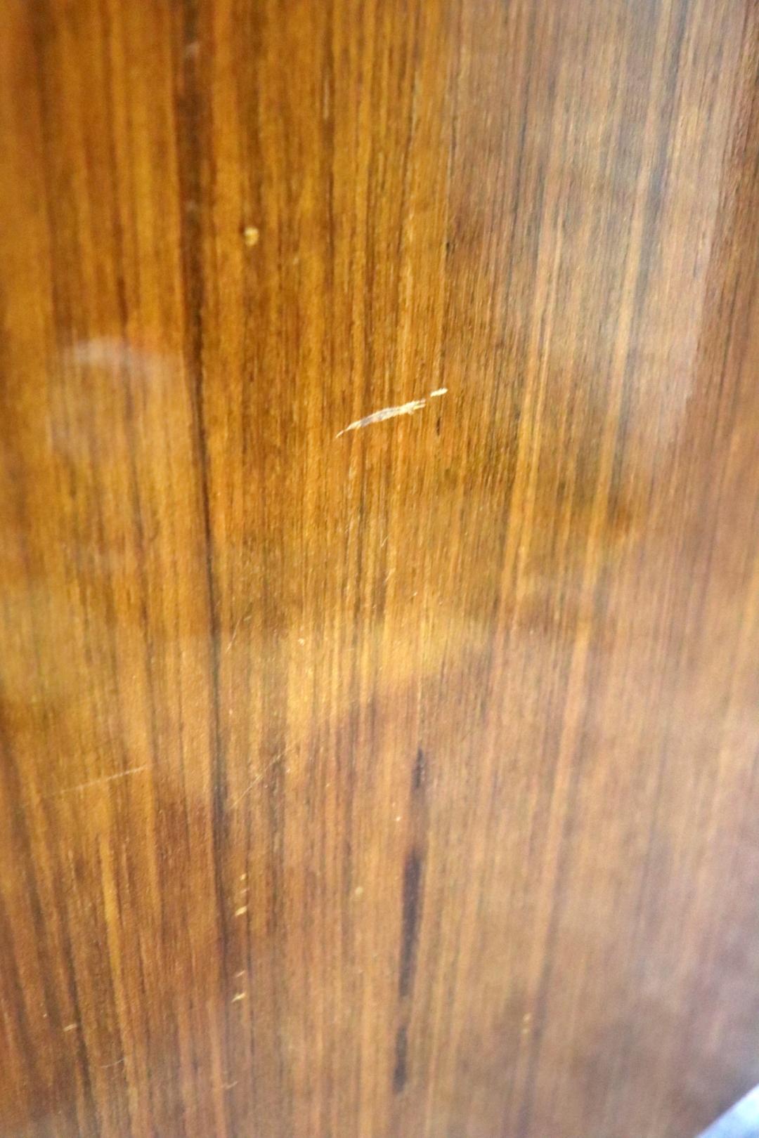 Prachtvolle Anrichte im Stil von Gio Ponti aus Pergament und Palisander für die Bar im Angebot 3