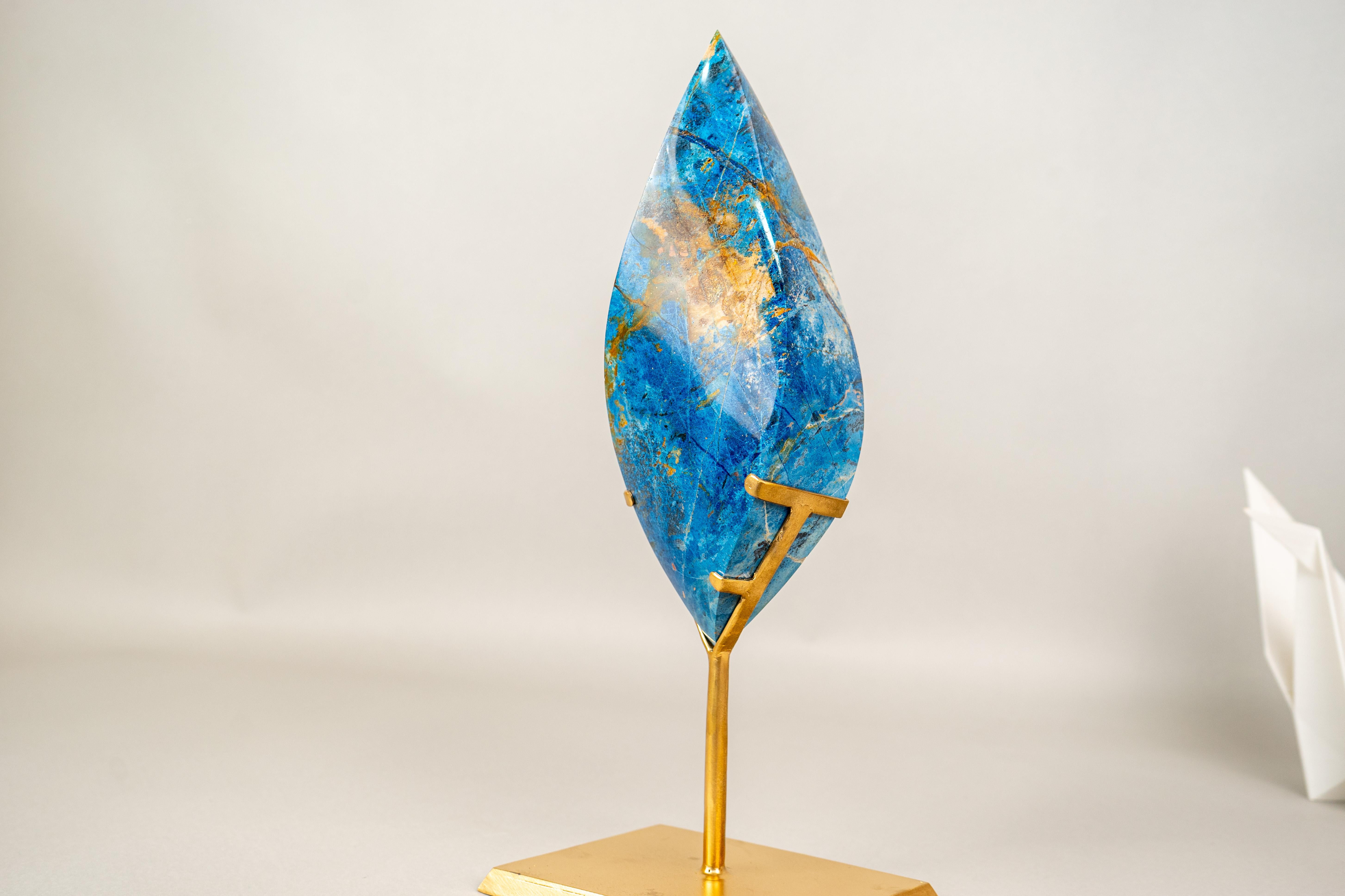 Contemporary Gorgeous Hand-Carved Royal Blue Crystal Flame For Sale