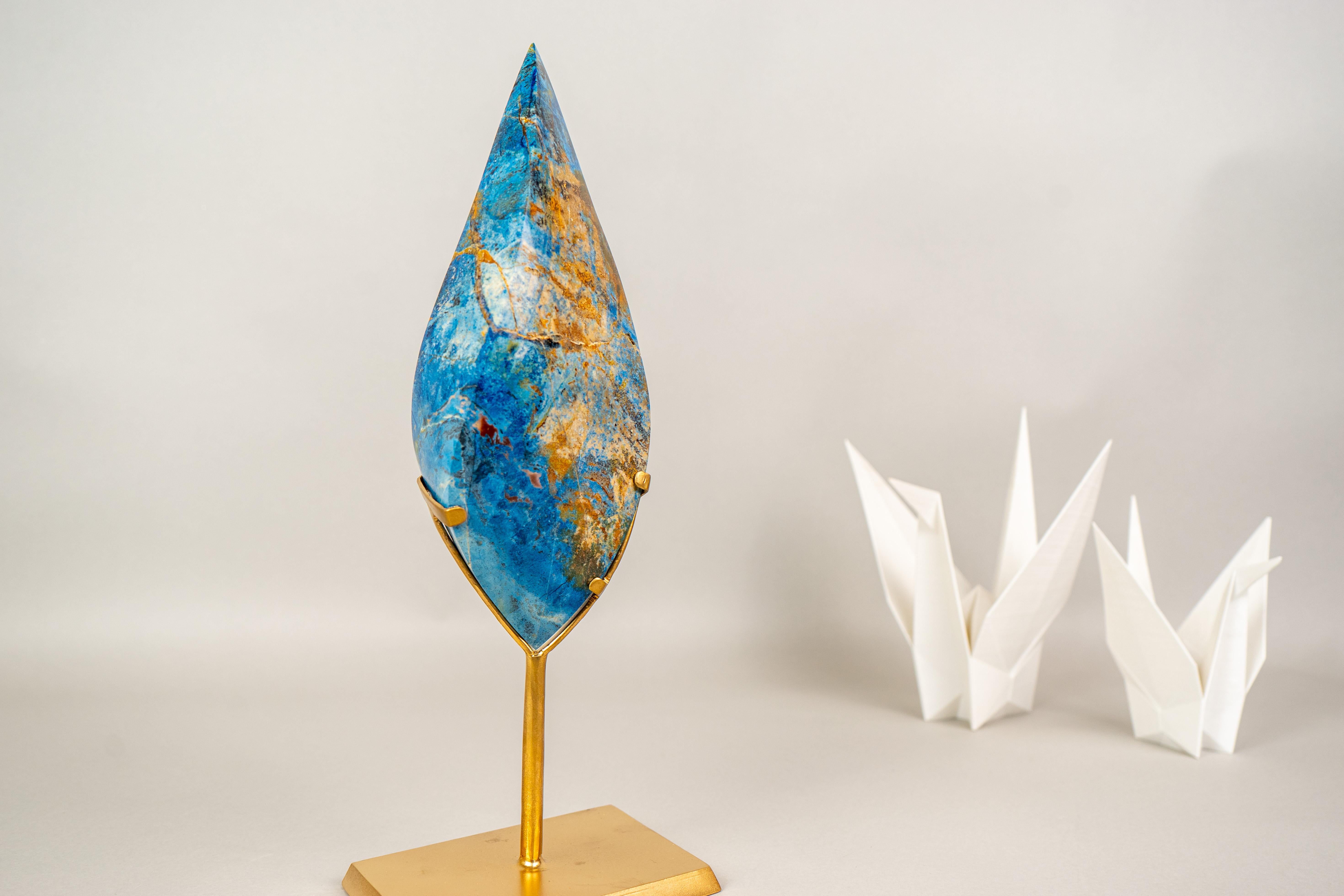 Gorgeous Hand-Carved Royal Blue Crystal Flame For Sale 4