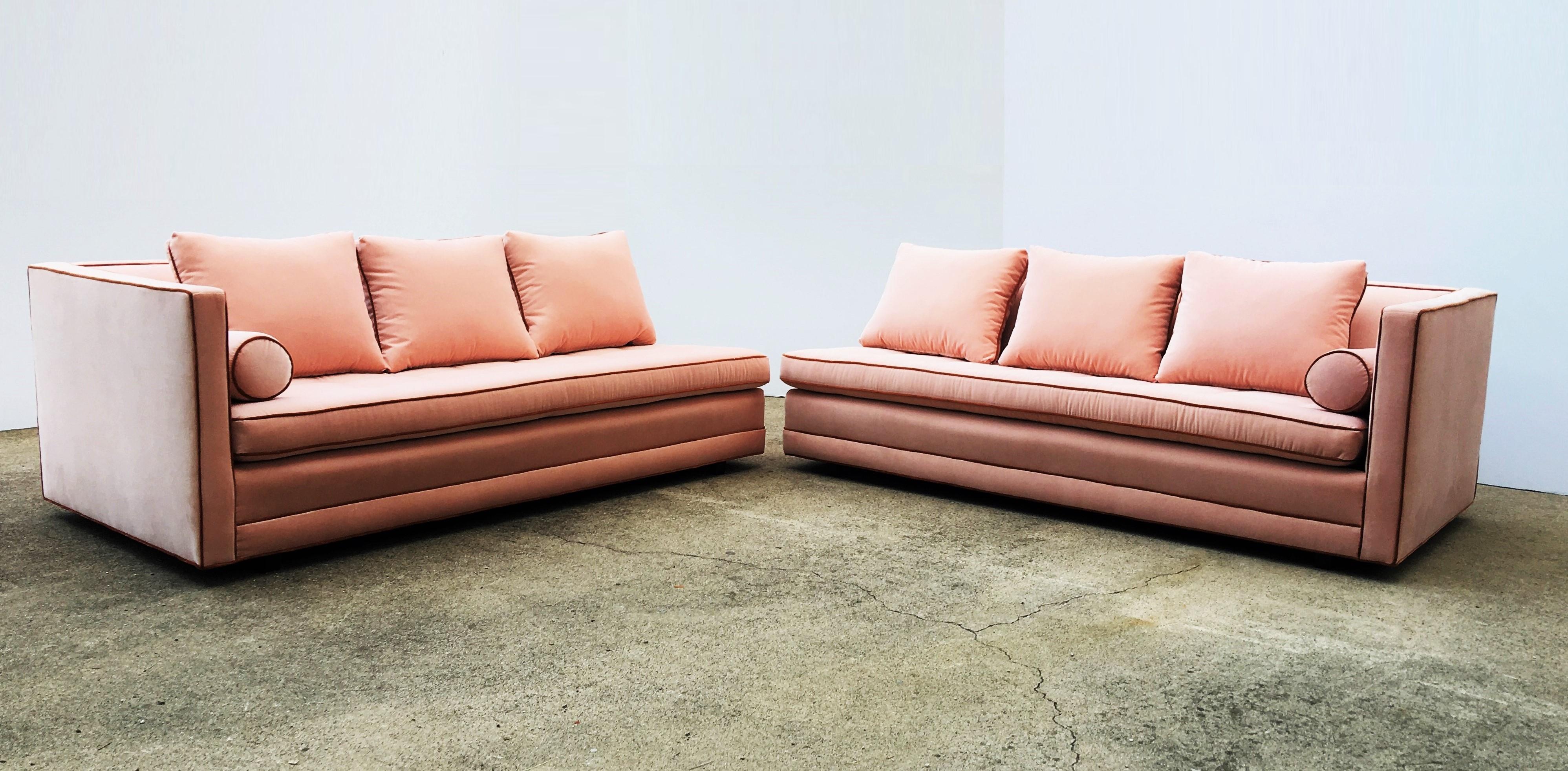 Zweiteiliges, unterteiltes Sofa „Harvey Probber“ in Wunderschöner Form im Zustand „Gut“ im Angebot in Dallas, TX