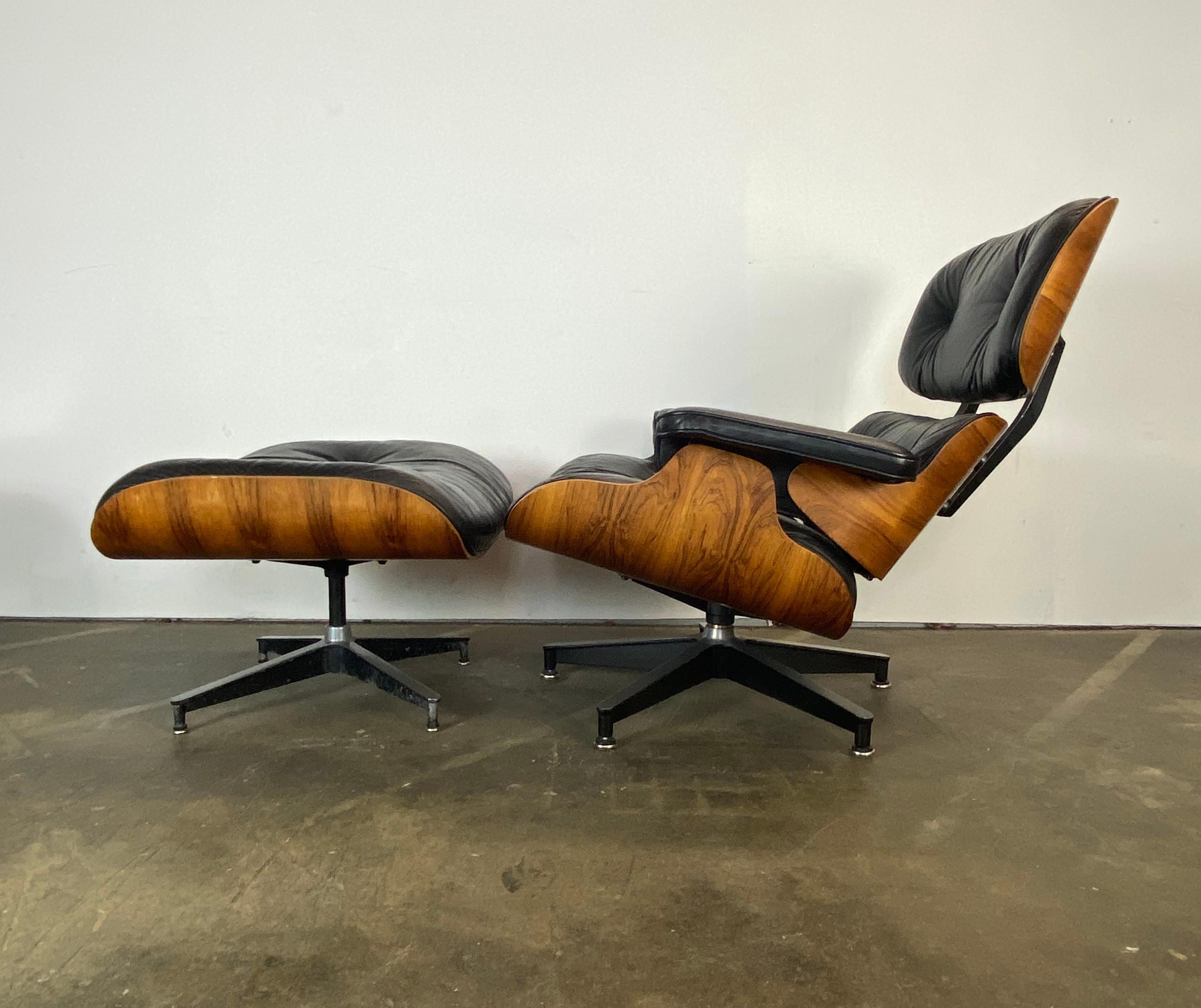 Gorgeous Herman Miller Eames Lounge Chair and Ottoman 9