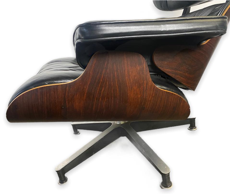 Gorgeous Herman Miller Eames Lounge Chair and Ottoman 2