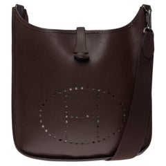 Gorgeous Hermès Evelyne 29 shoulder bag in Brown Epsom leather, SHW