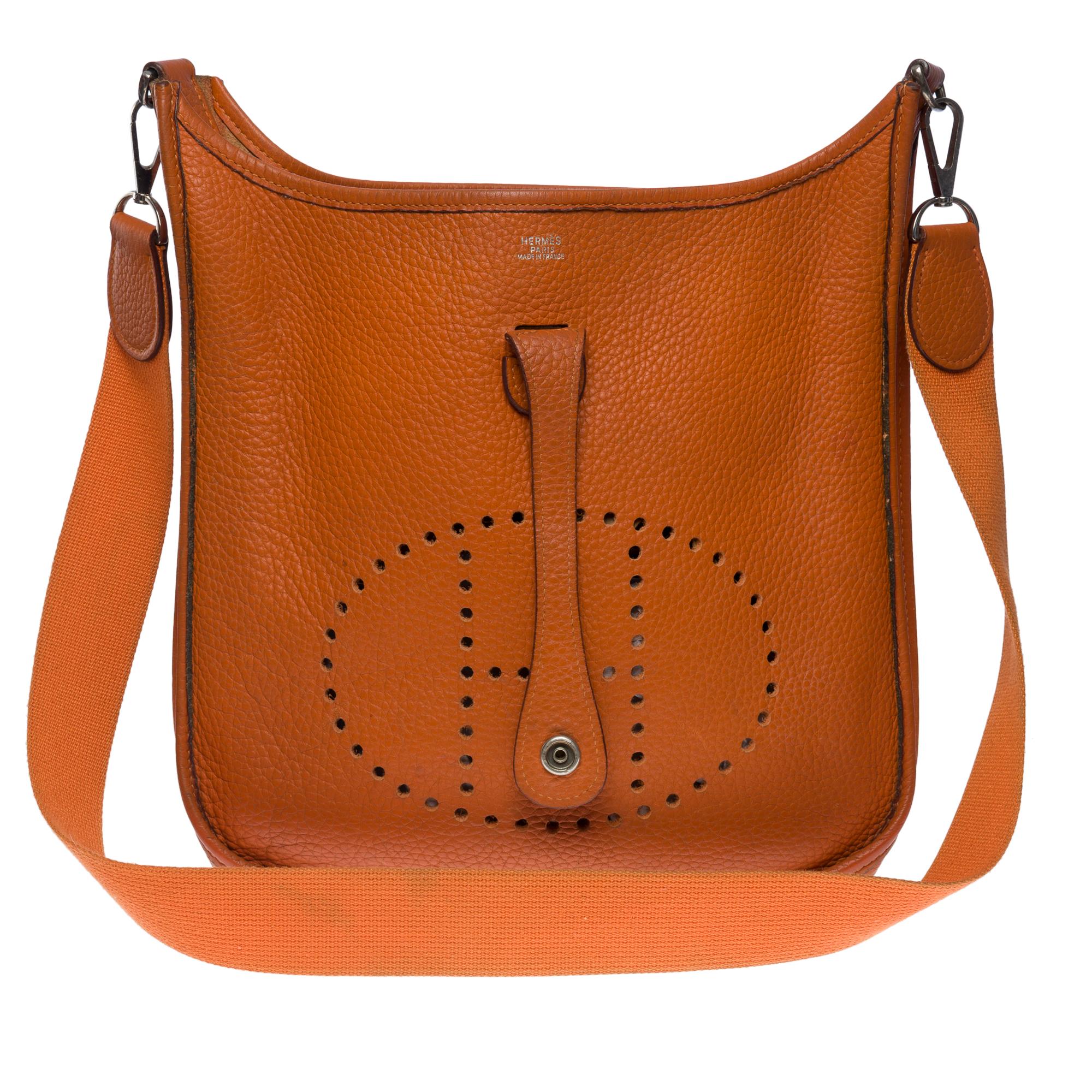Gorgeous Hermès Evelyne 29  shoulder bag in Orange Taurillon leather, SHW 4