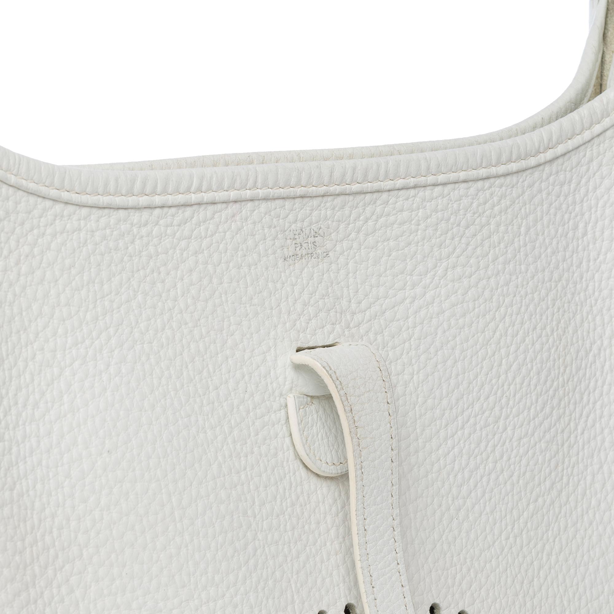 Gorgeous Hermès Evelyne 29  shoulder bag in White Taurillon leather, SHW 2