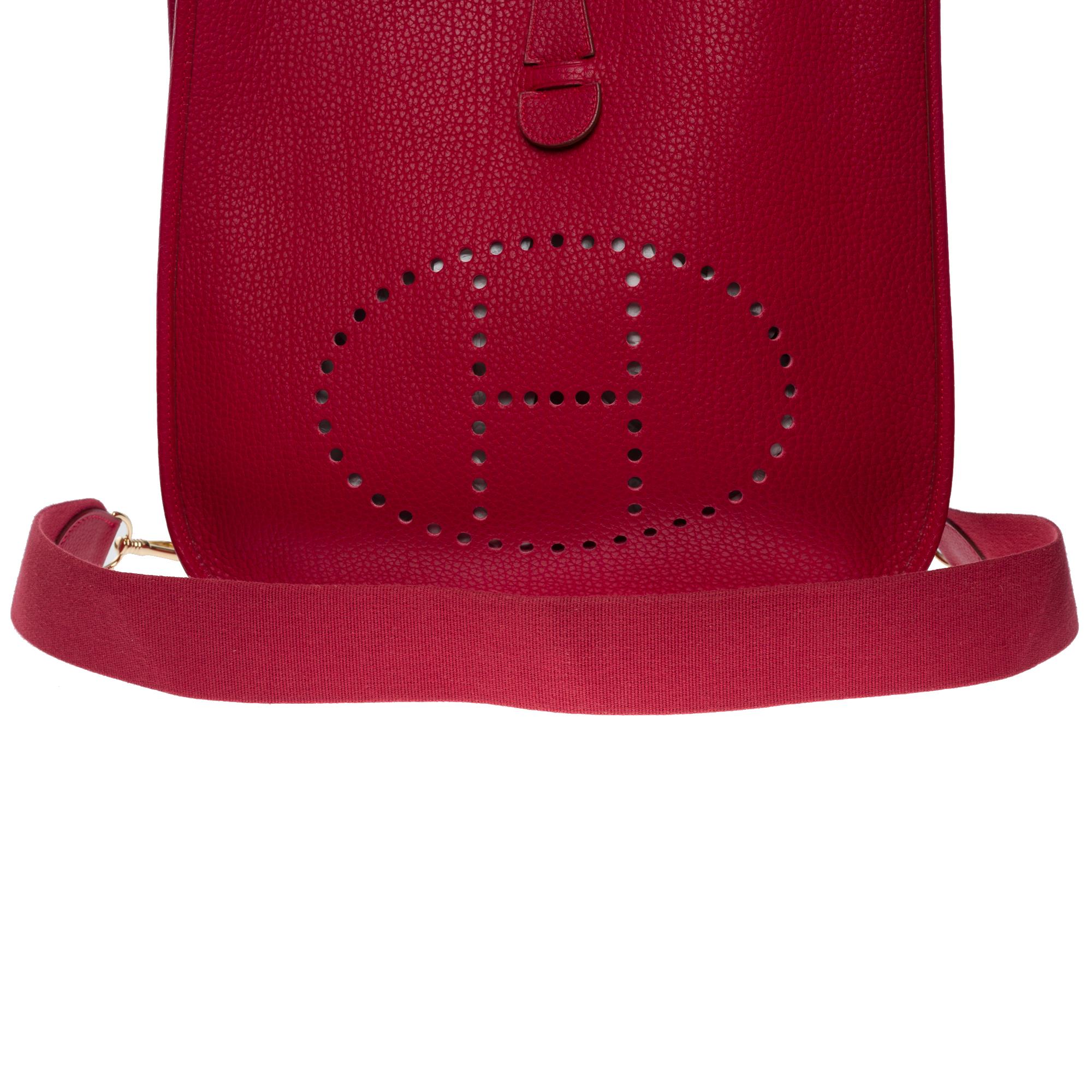 Gorgeous Hermès Evelyne 33 (GM)  shoulder bag in Red Casaque Togo leather, GHW For Sale 6
