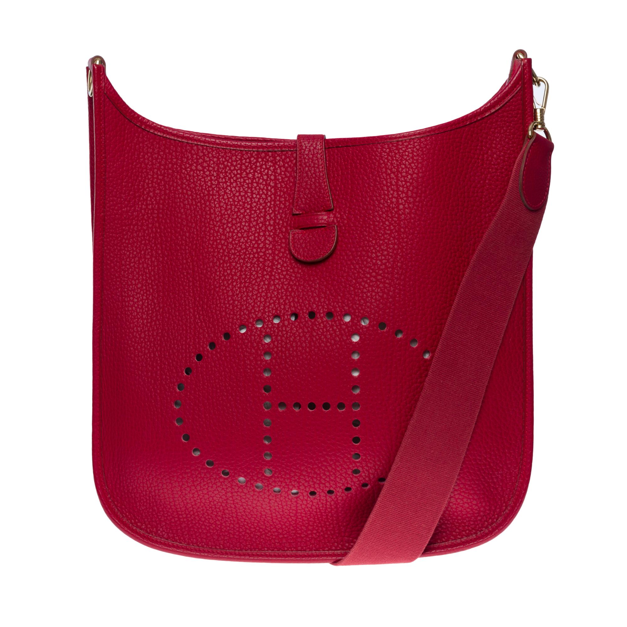 Gorgeous Hermès Evelyne 33 (GM)  shoulder bag in Red Casaque Togo leather, GHW In Excellent Condition For Sale In Paris, IDF