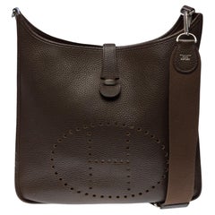 Gorgeous Hermès Evelyne 33 shoulder bag in Brown Taurillon Clemence leather, SHW